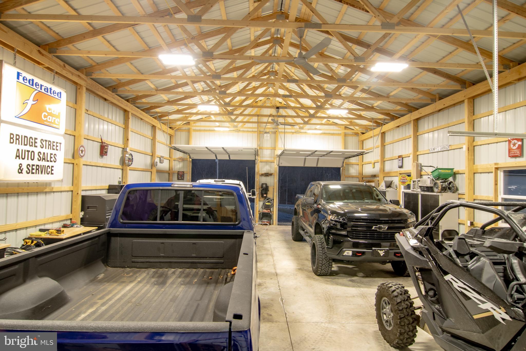 CHESTNUT HILL ESTATES - Residential