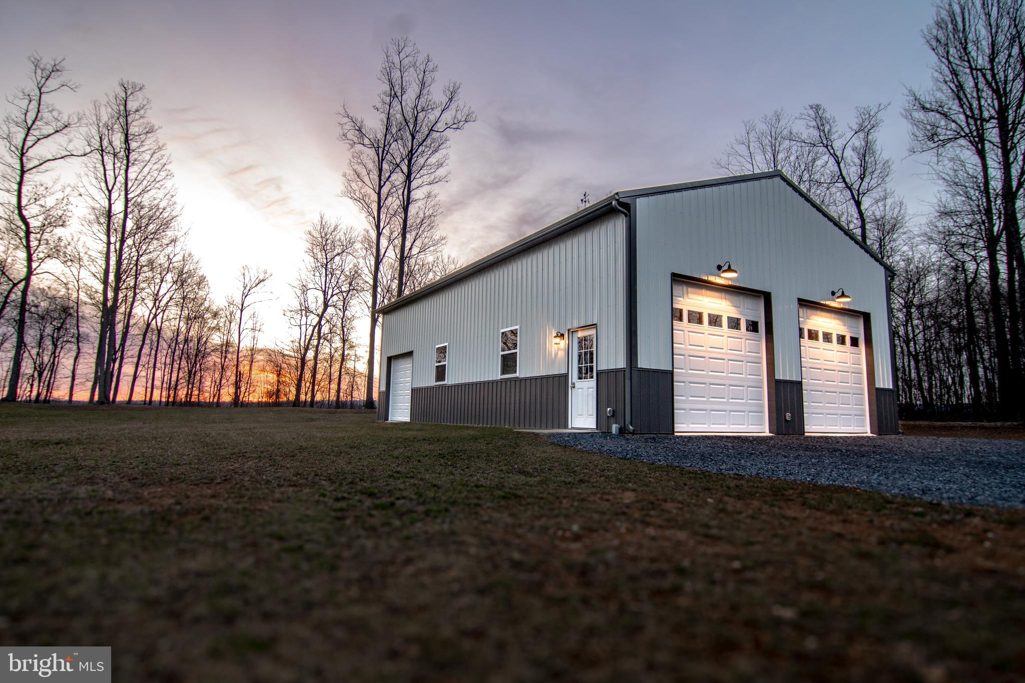 CHESTNUT HILL ESTATES - Residential