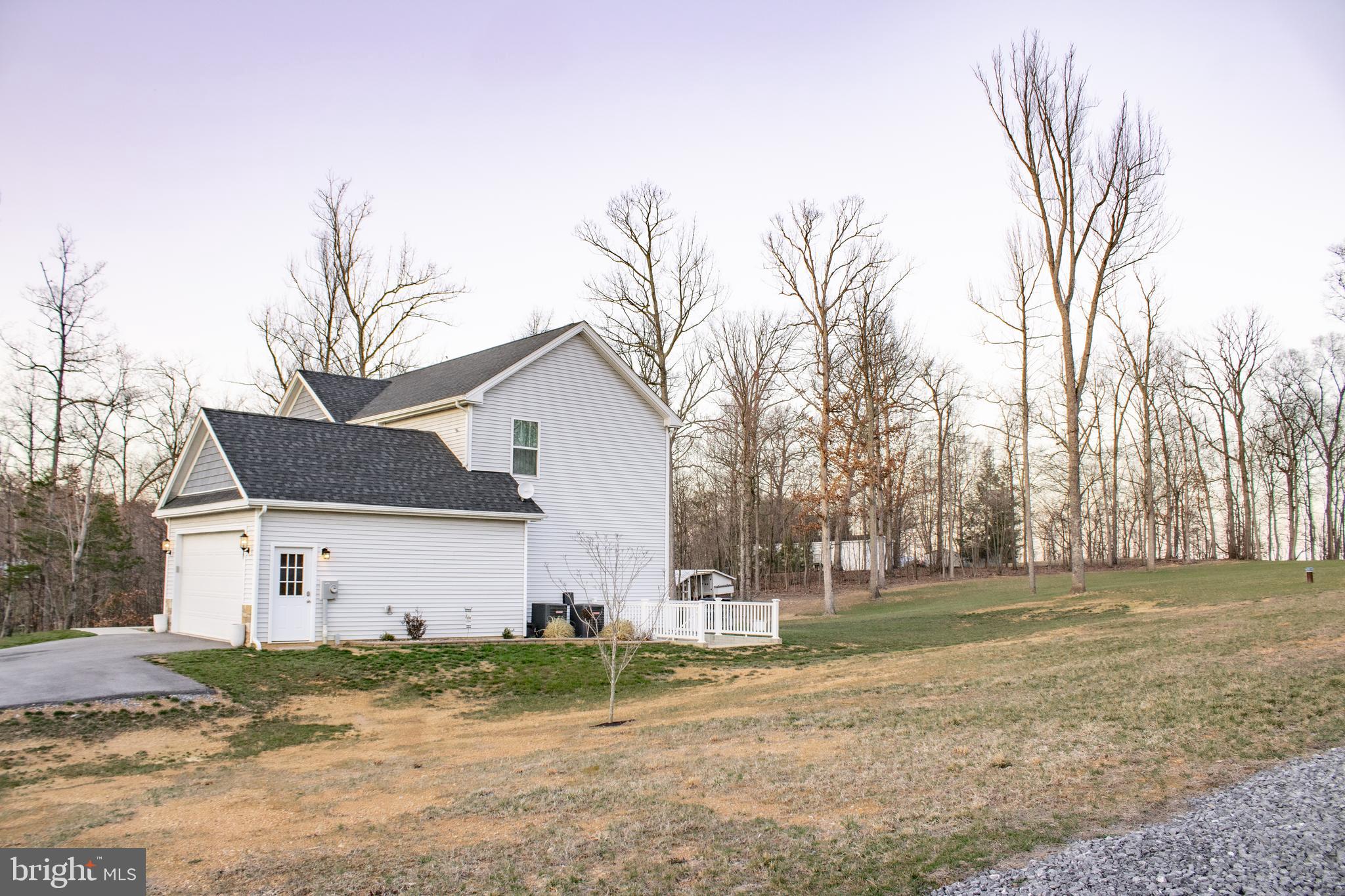 CHESTNUT HILL ESTATES - Residential