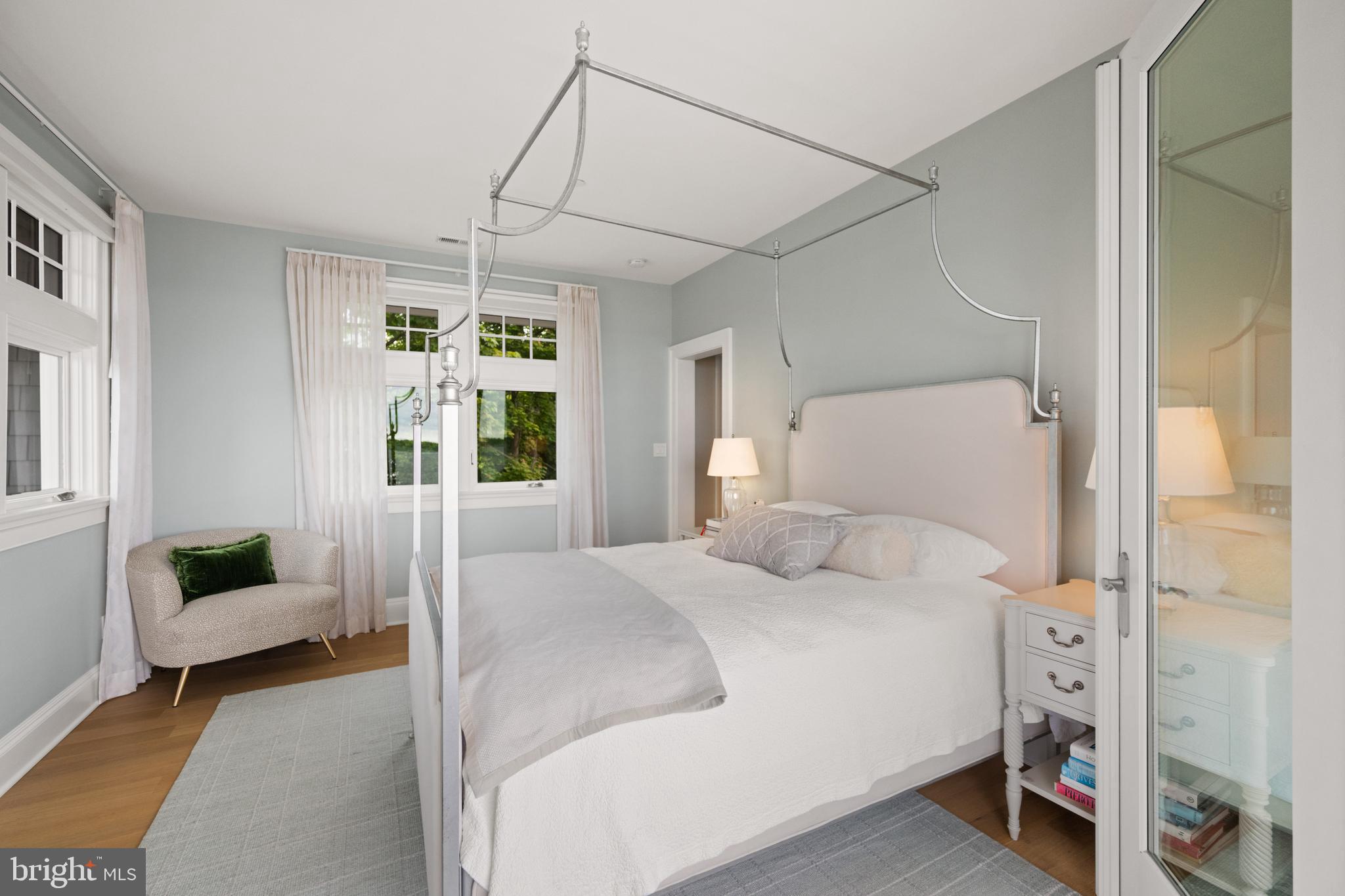 WILD ROSE SHORES - Residential