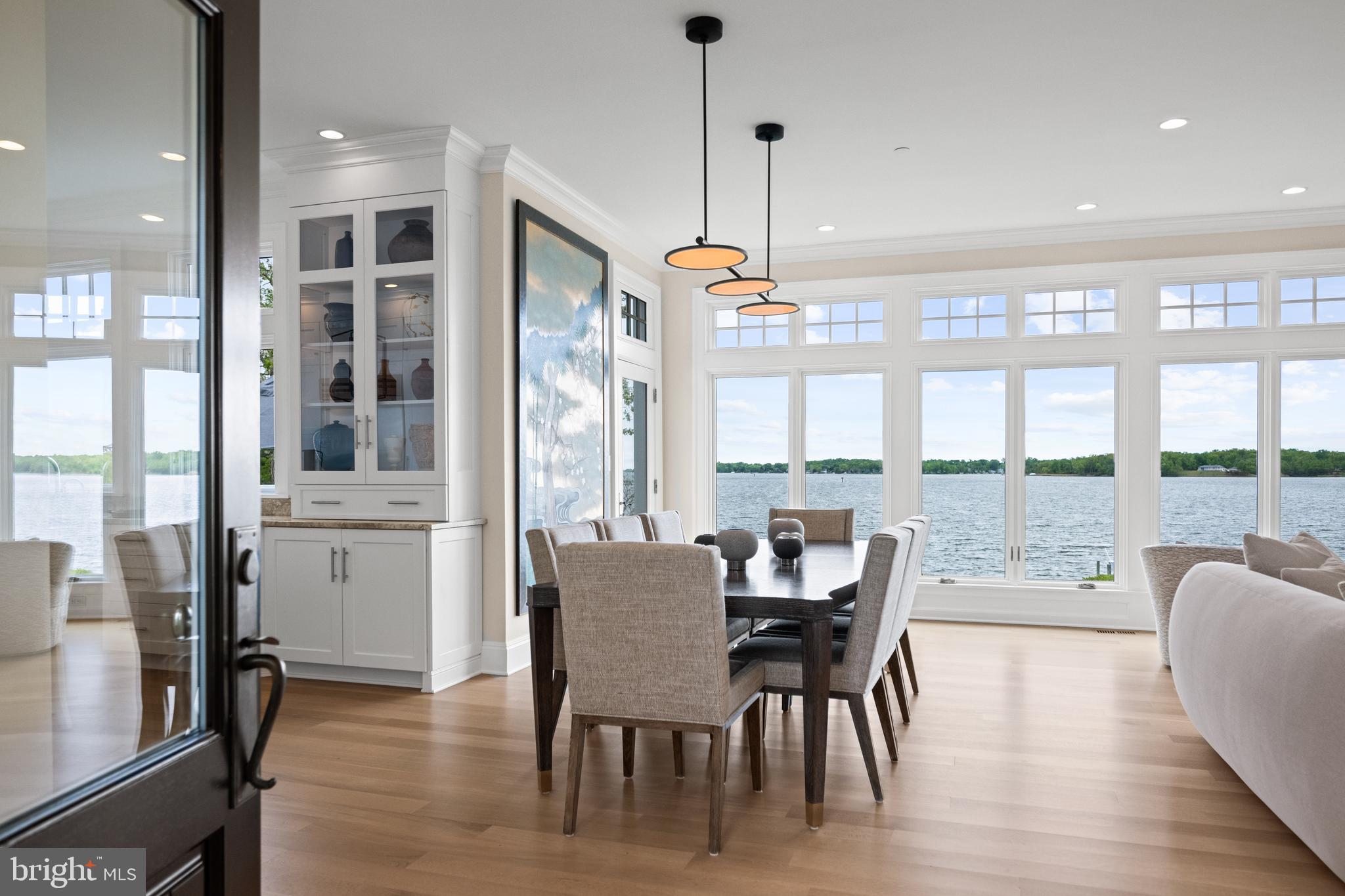 WILD ROSE SHORES - Residential