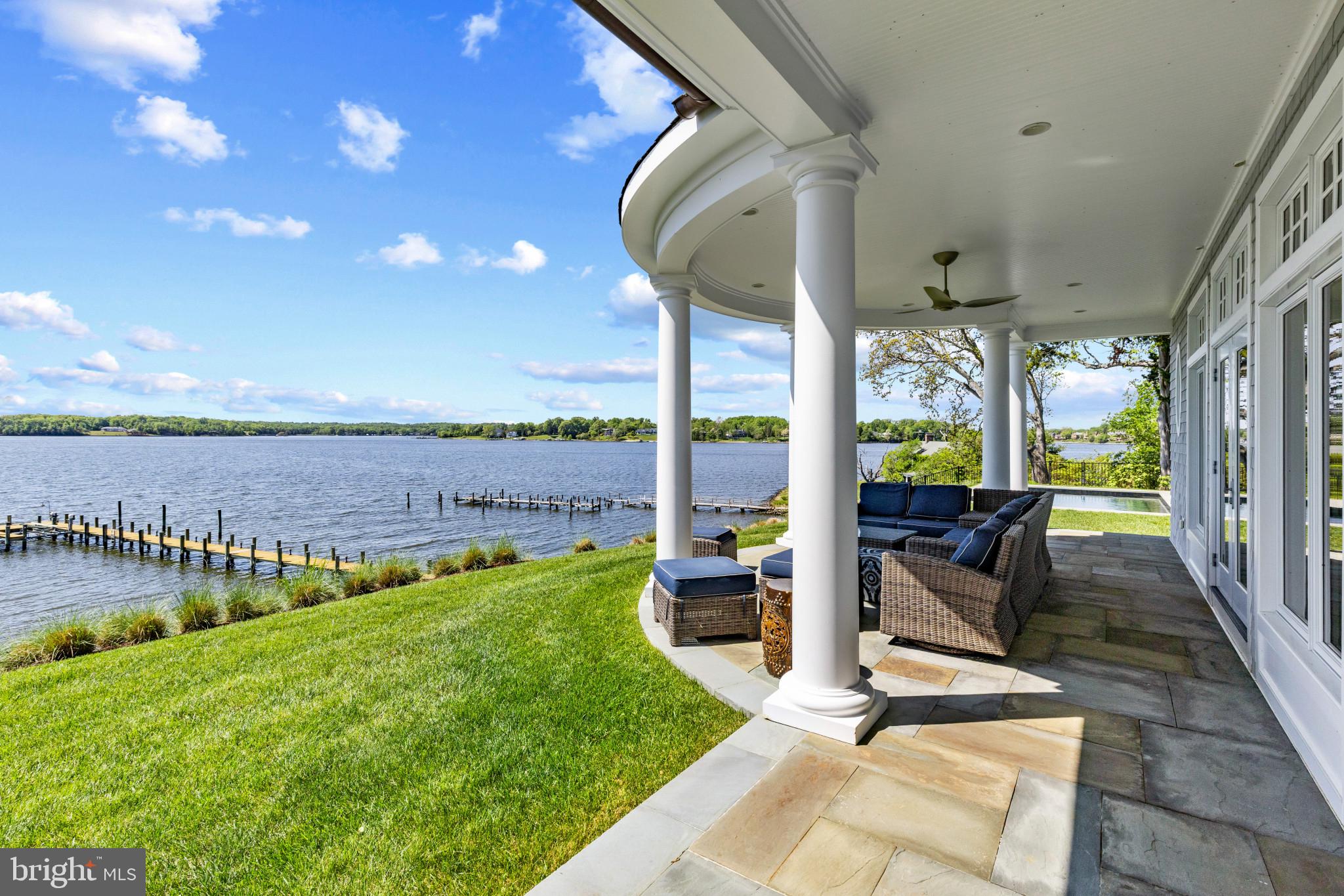 WILD ROSE SHORES - Residential