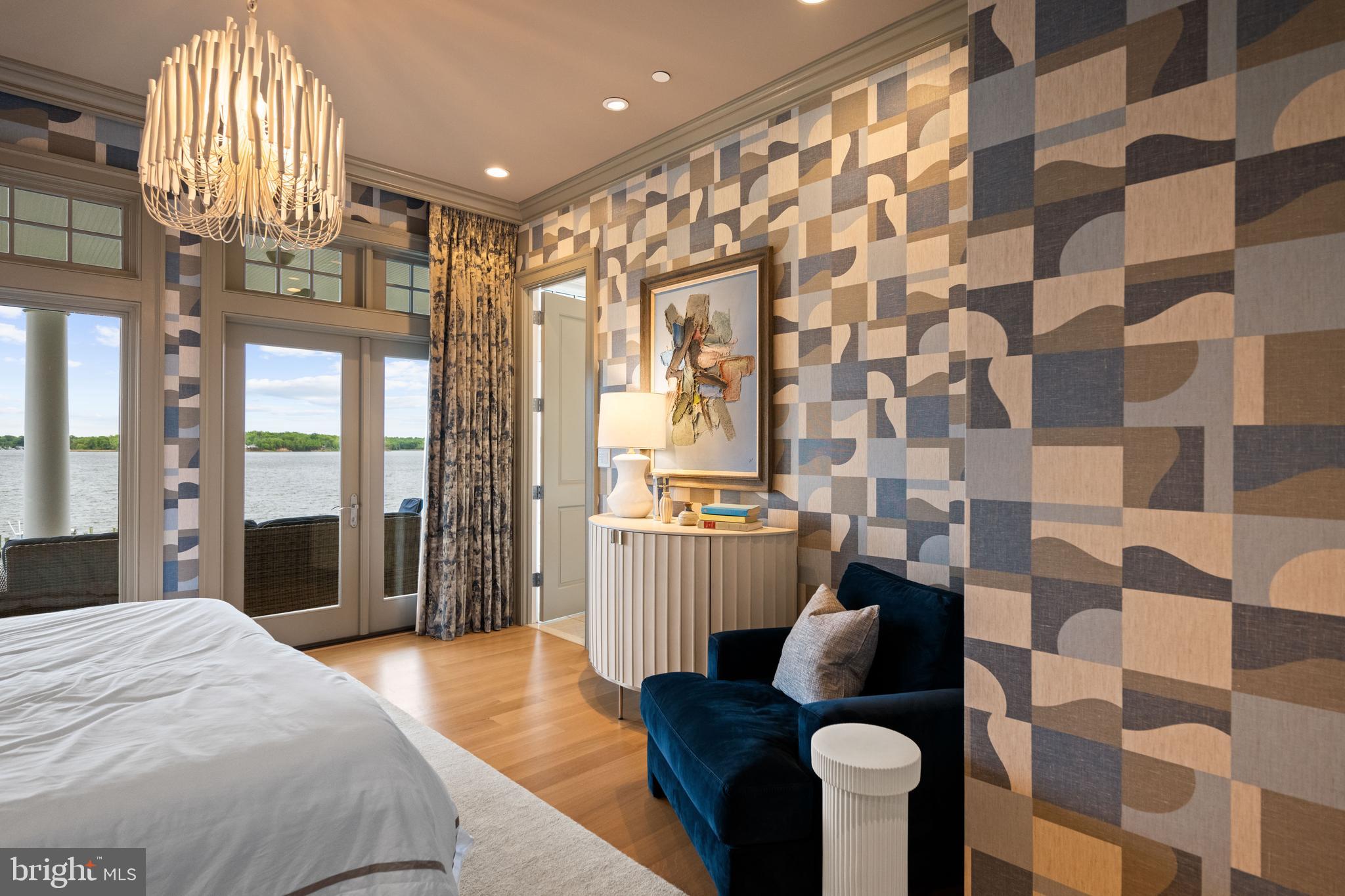 WILD ROSE SHORES - Residential