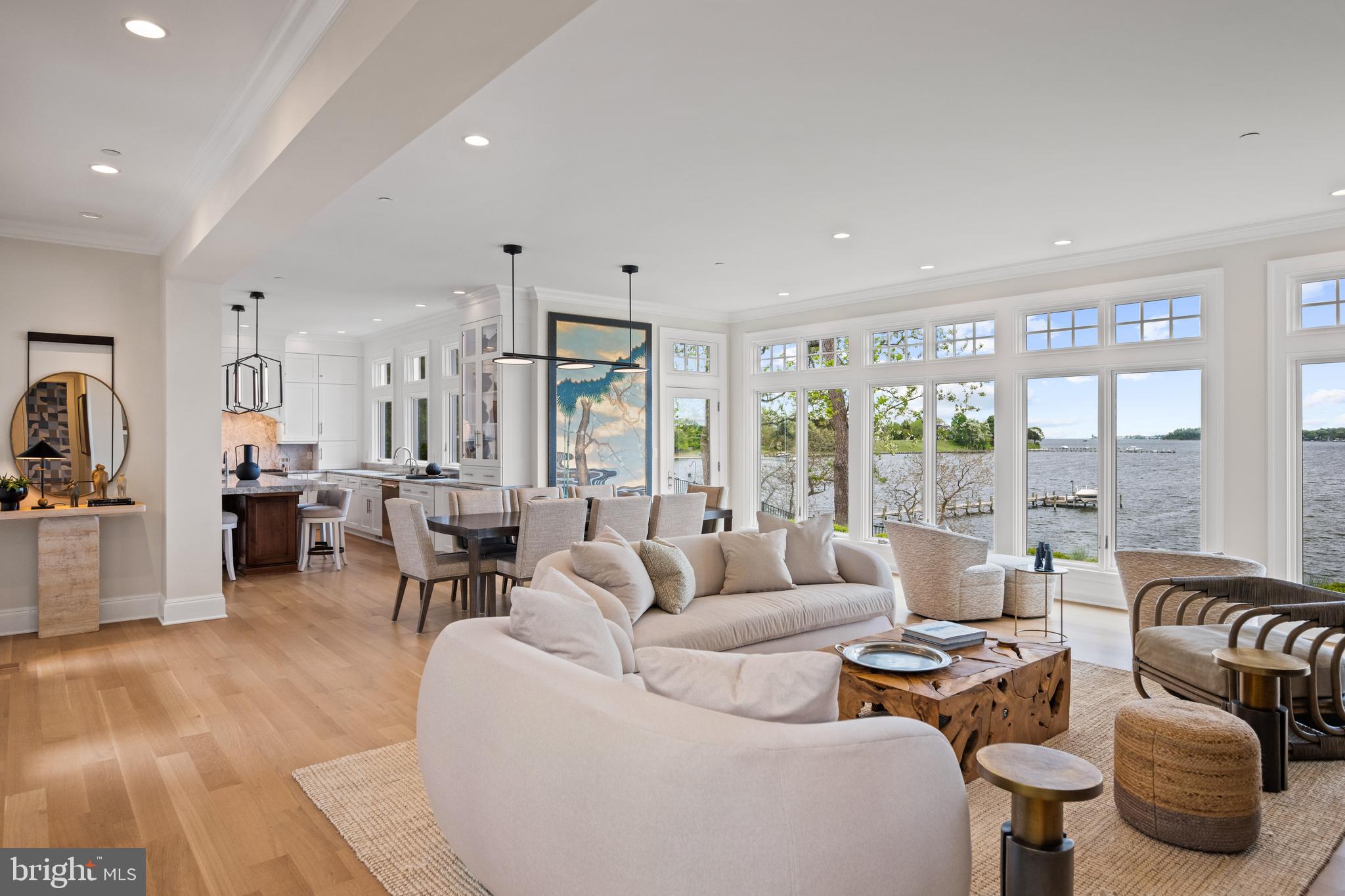 WILD ROSE SHORES - Residential