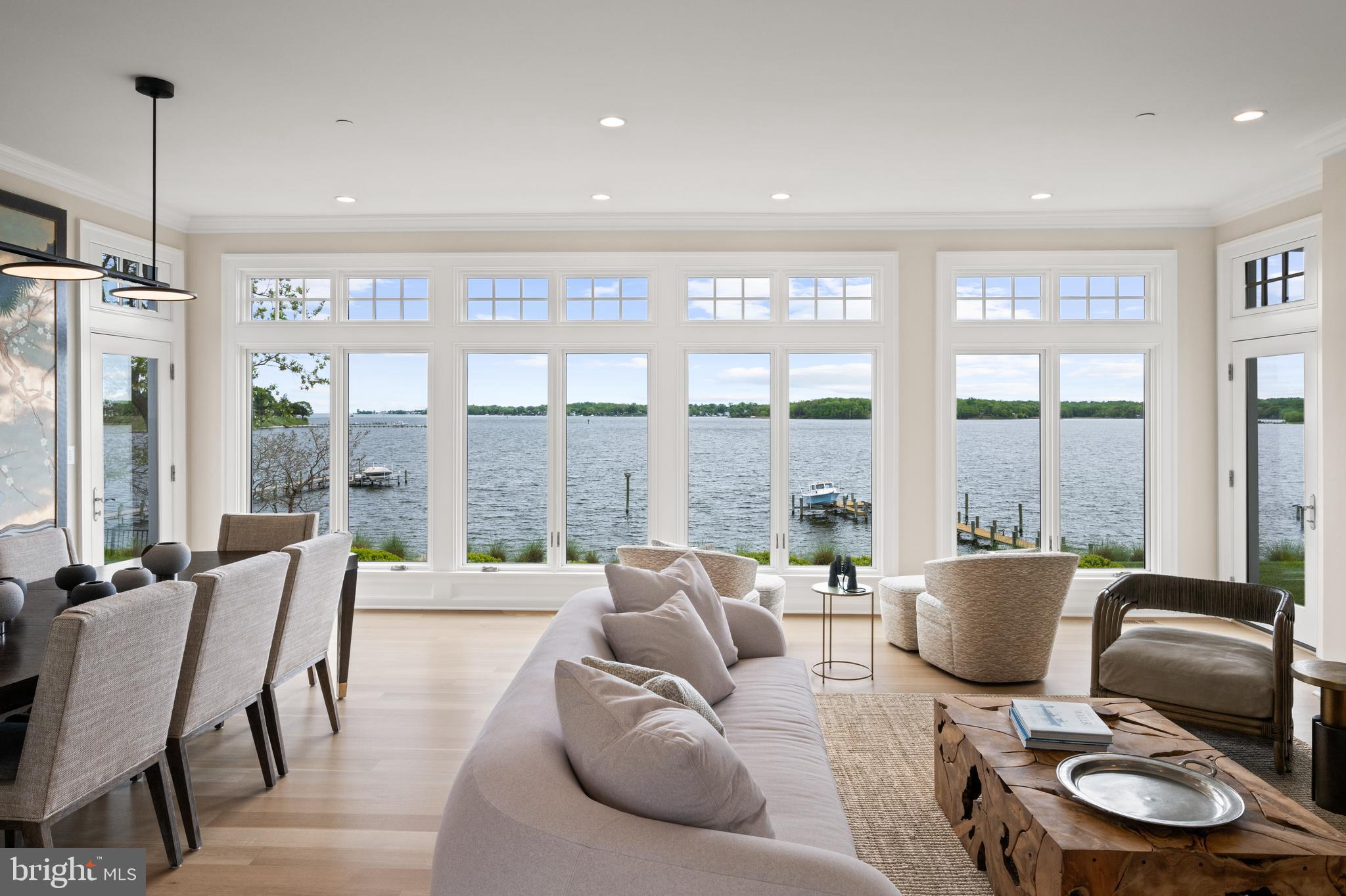 WILD ROSE SHORES - Residential