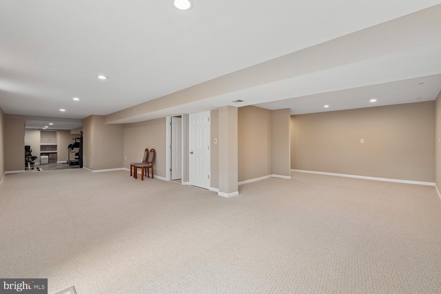 SENECA CROSSING - Residential
