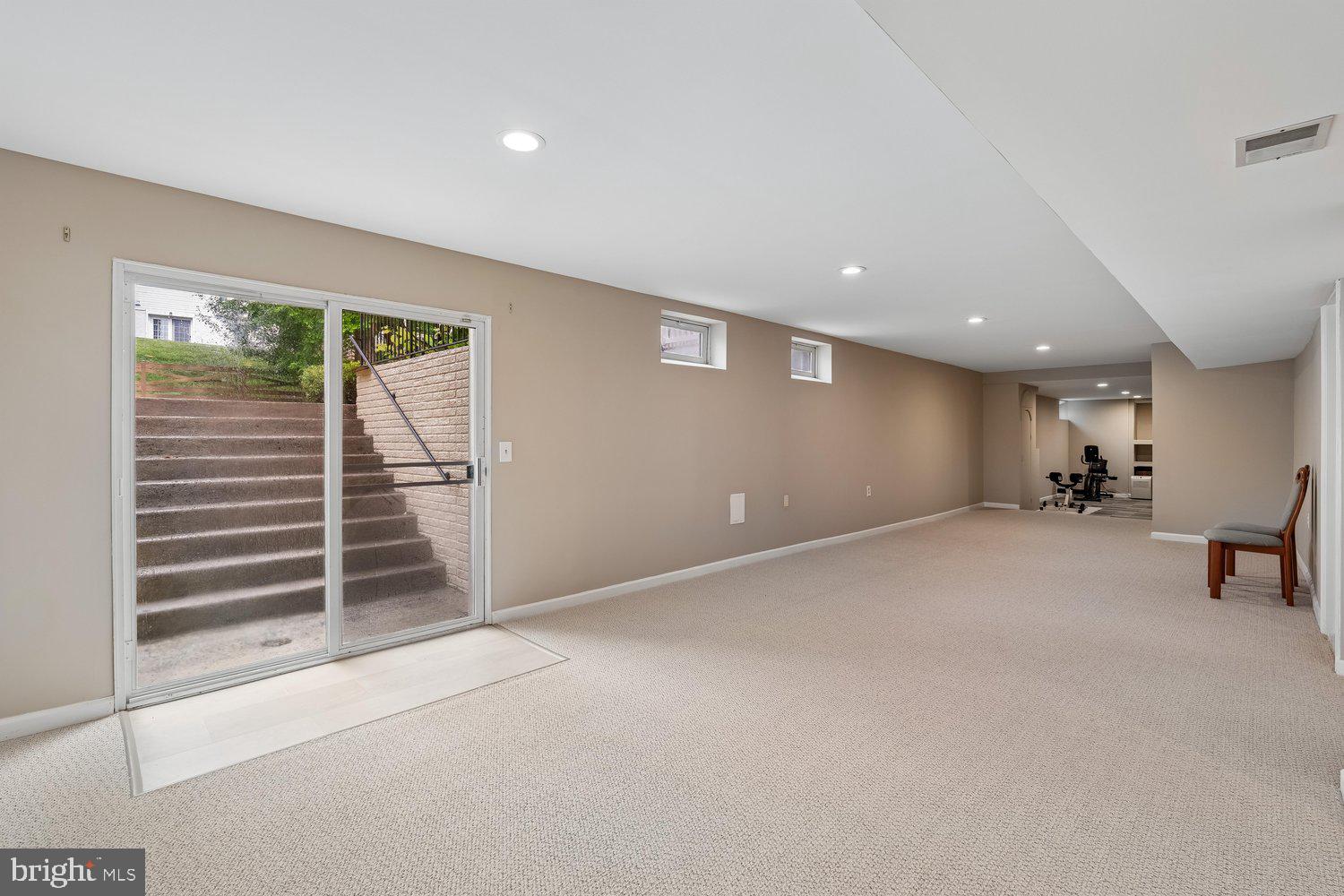 SENECA CROSSING - Residential
