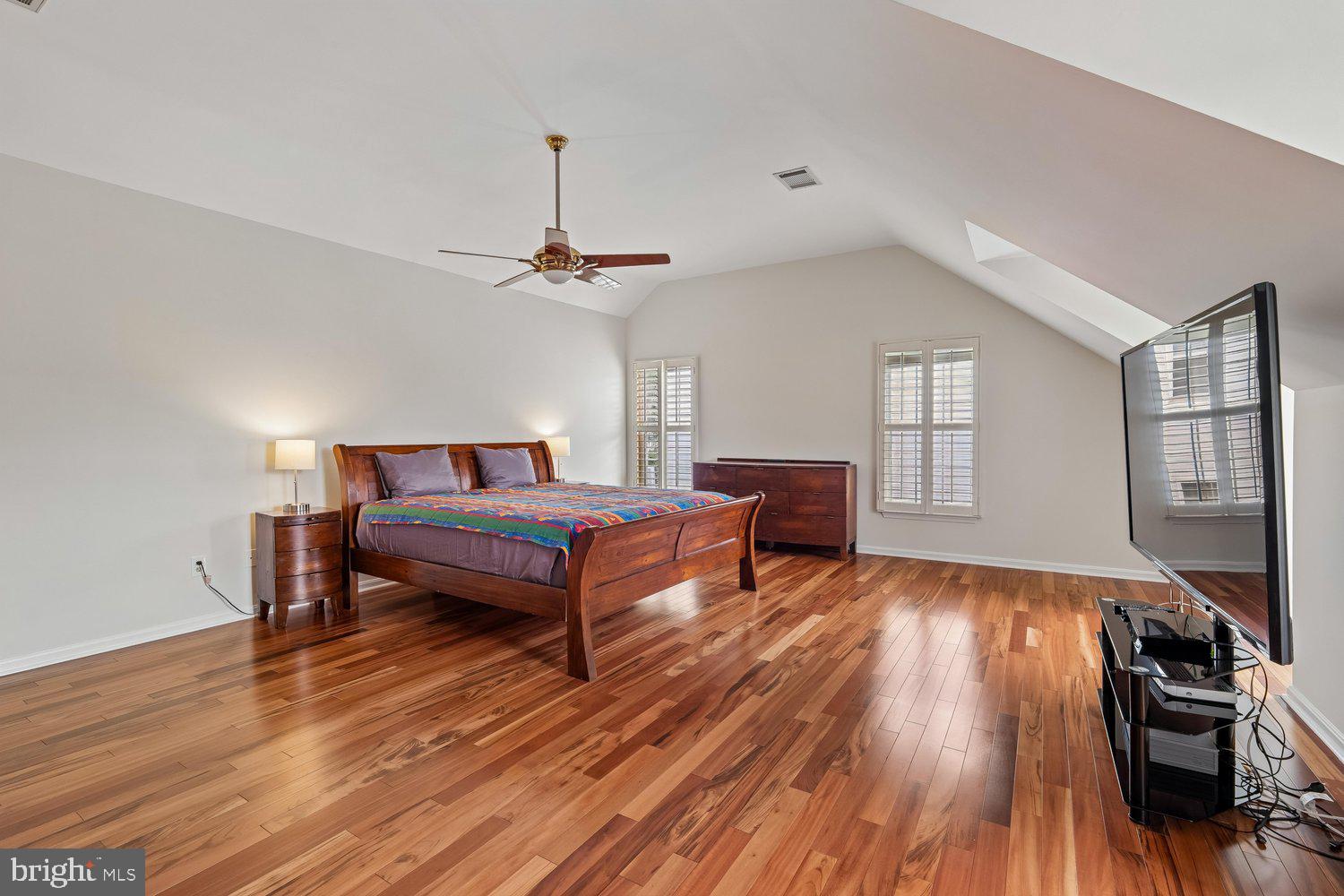 SENECA CROSSING - Residential