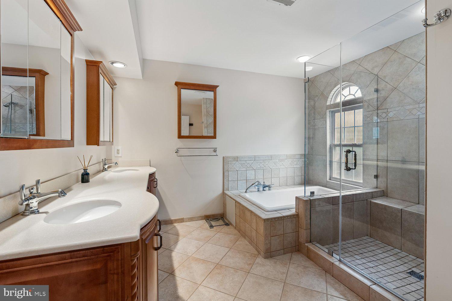 SENECA CROSSING - Residential