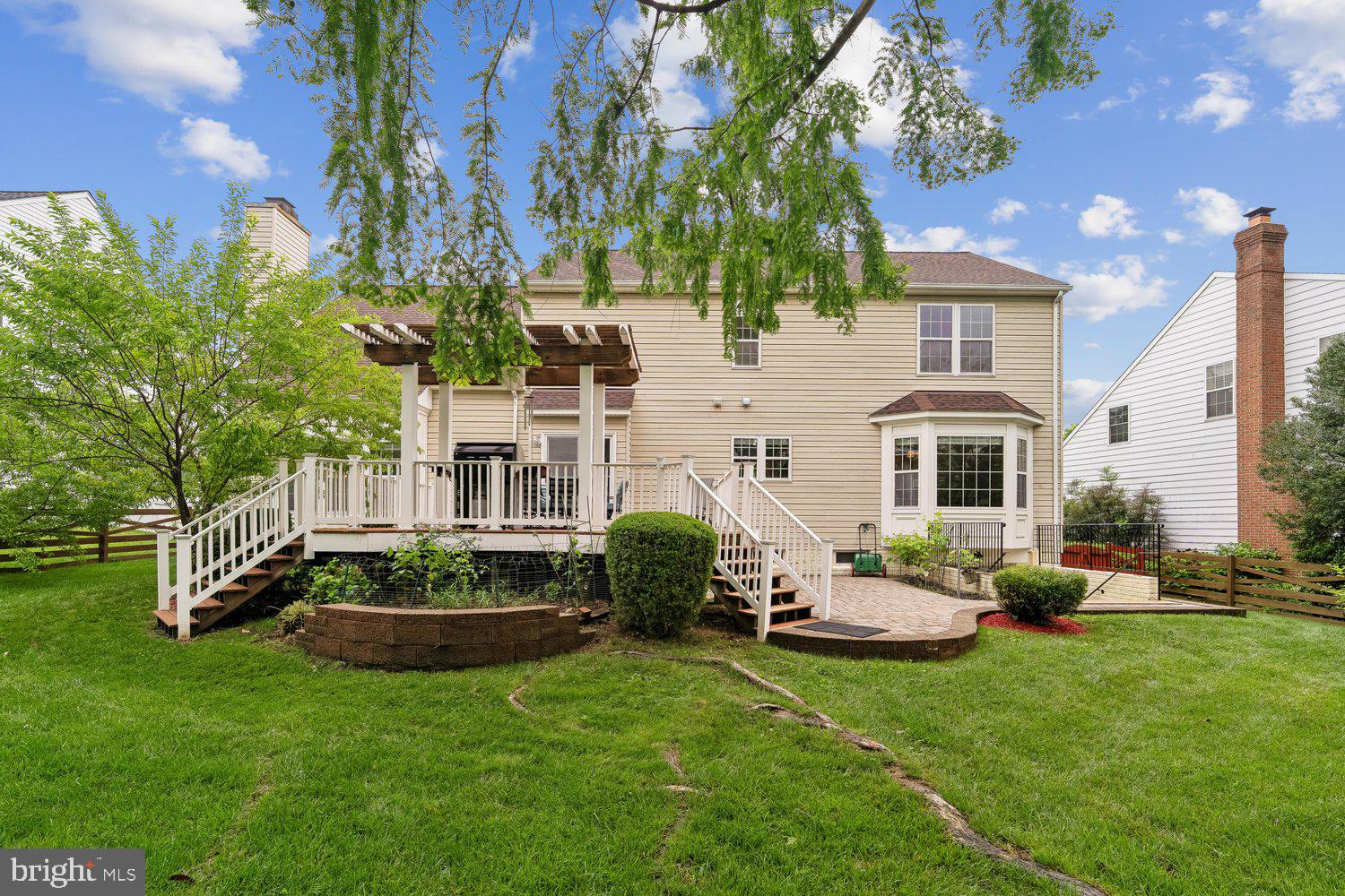 SENECA CROSSING - Residential