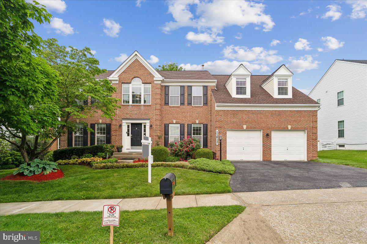 SENECA CROSSING - Residential