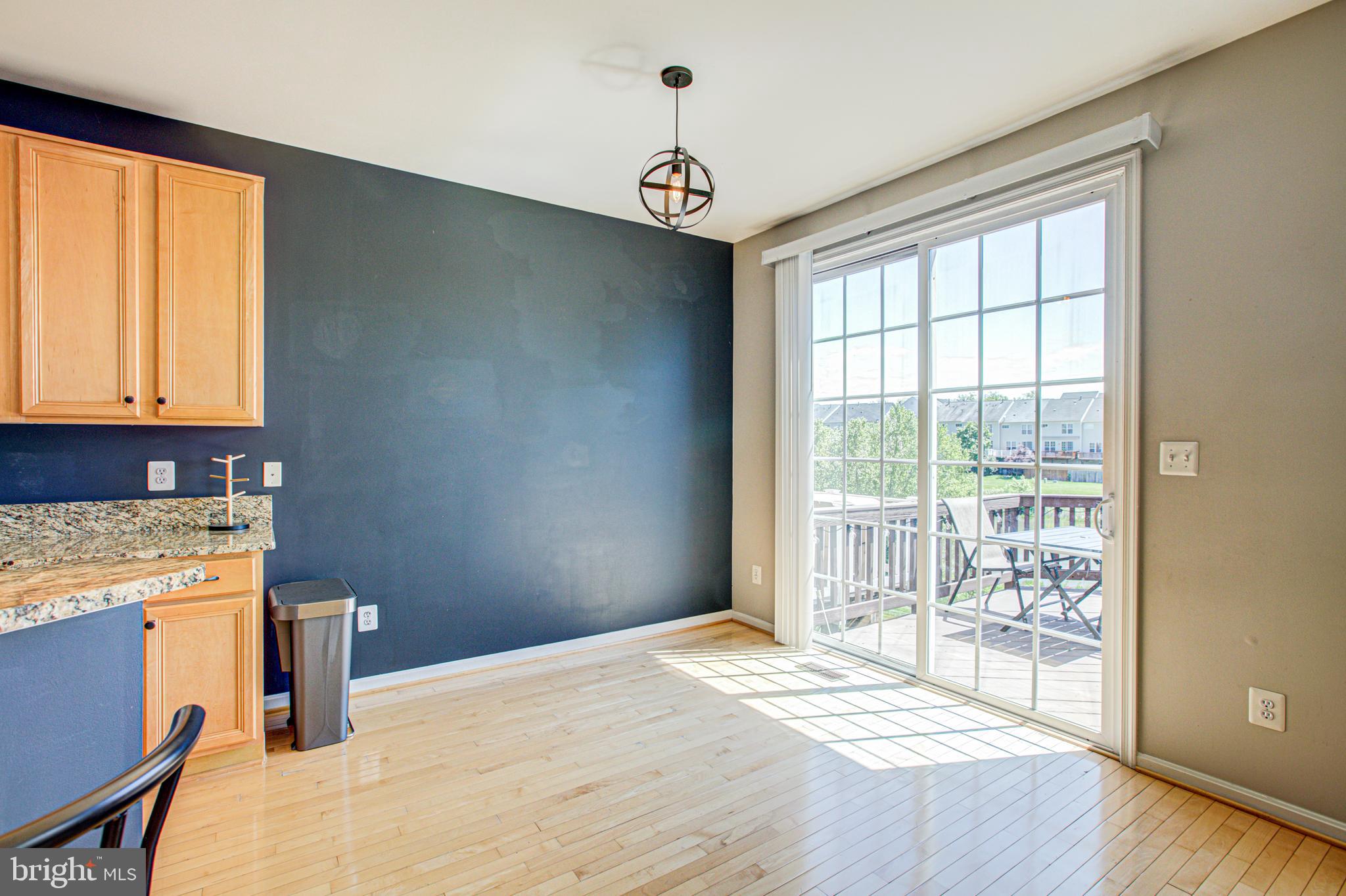 PEMBROOKE - Residential