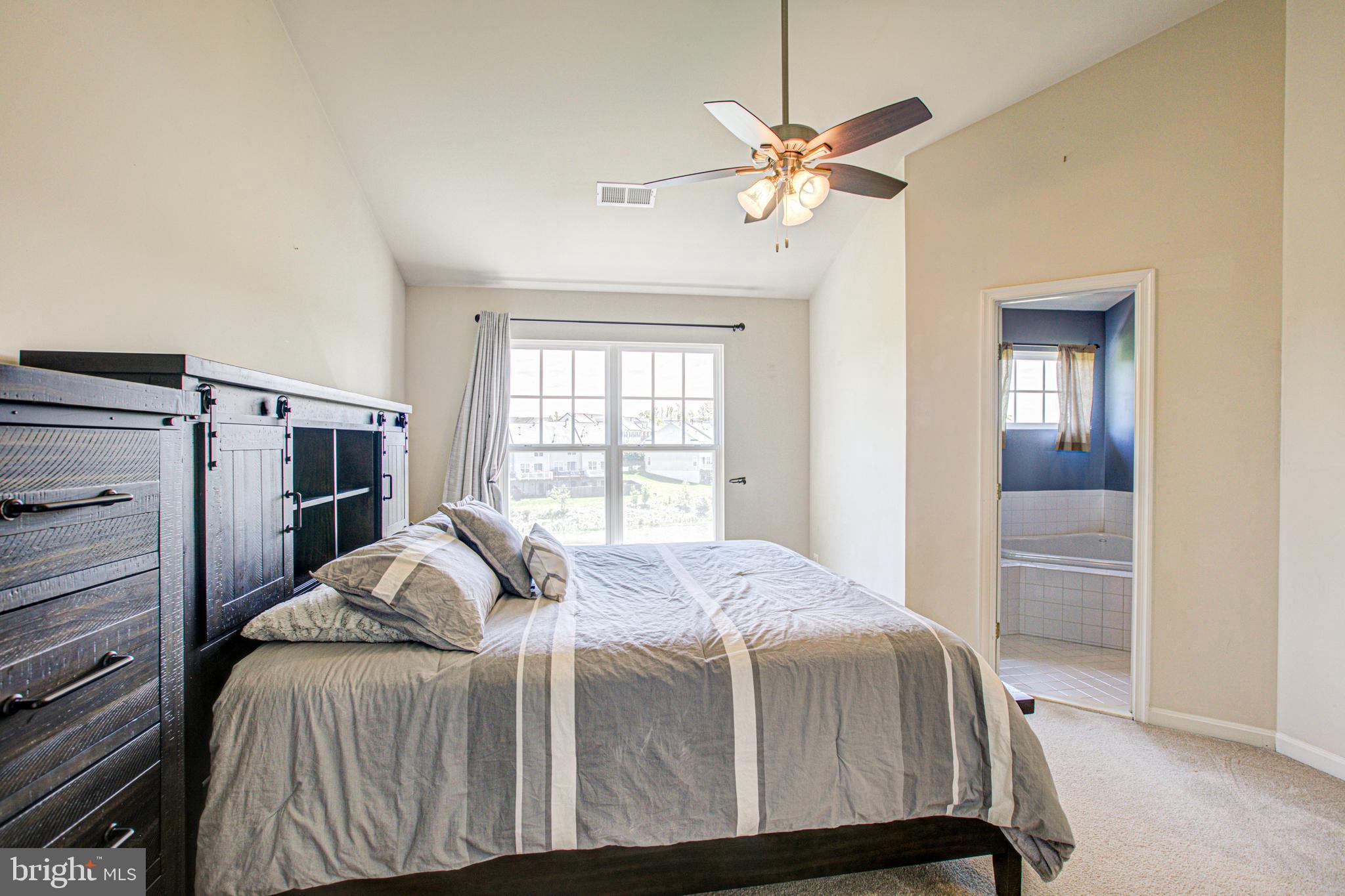 PEMBROOKE - Residential