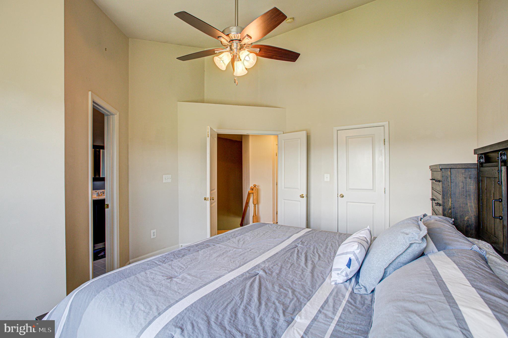 PEMBROOKE - Residential