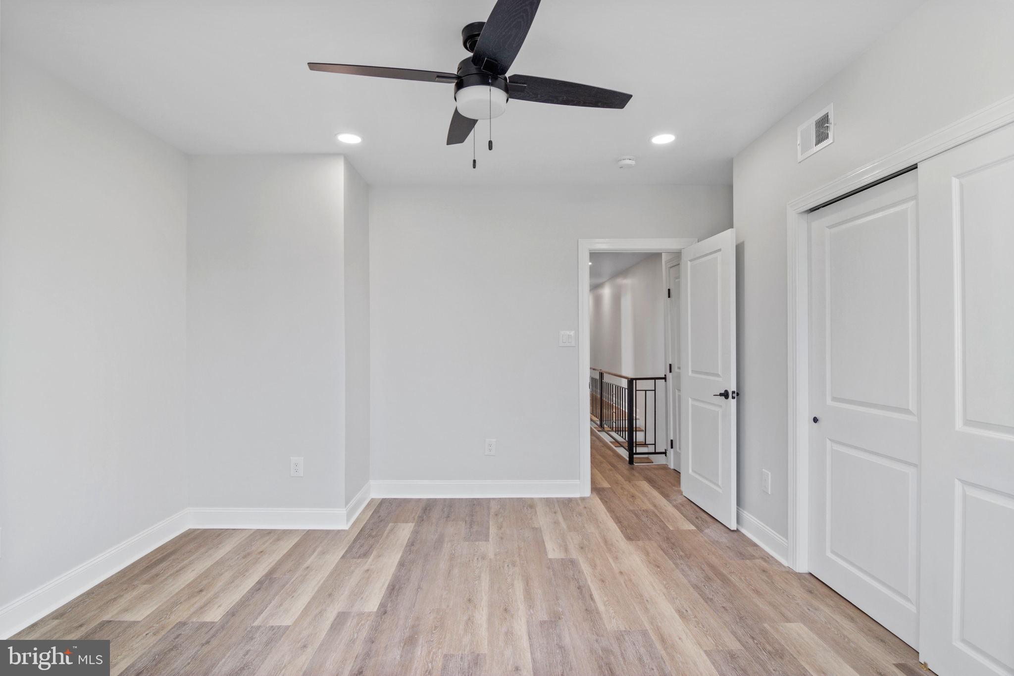 COBBS CREEK - Residential