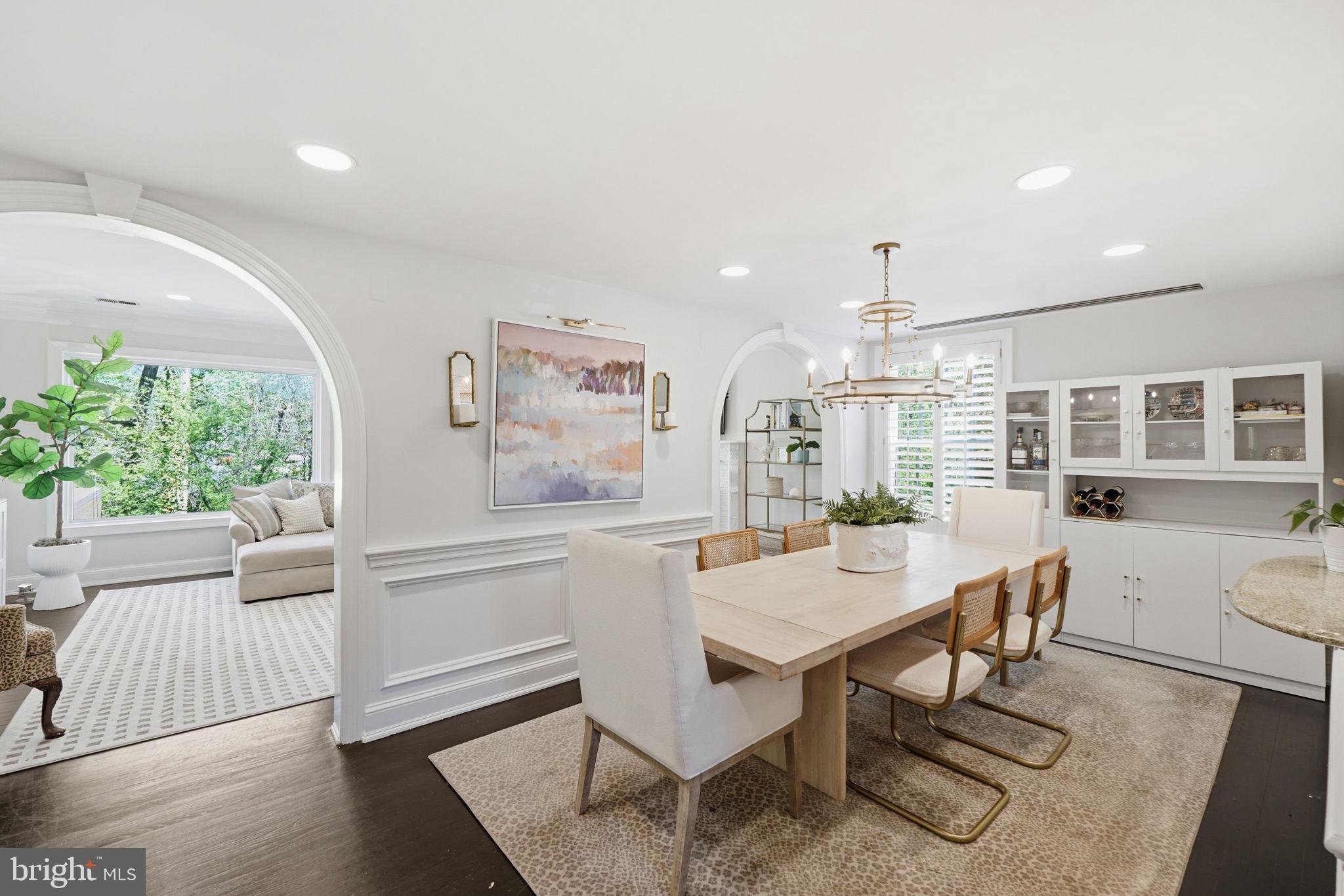 HAMLET PLACE - Residential