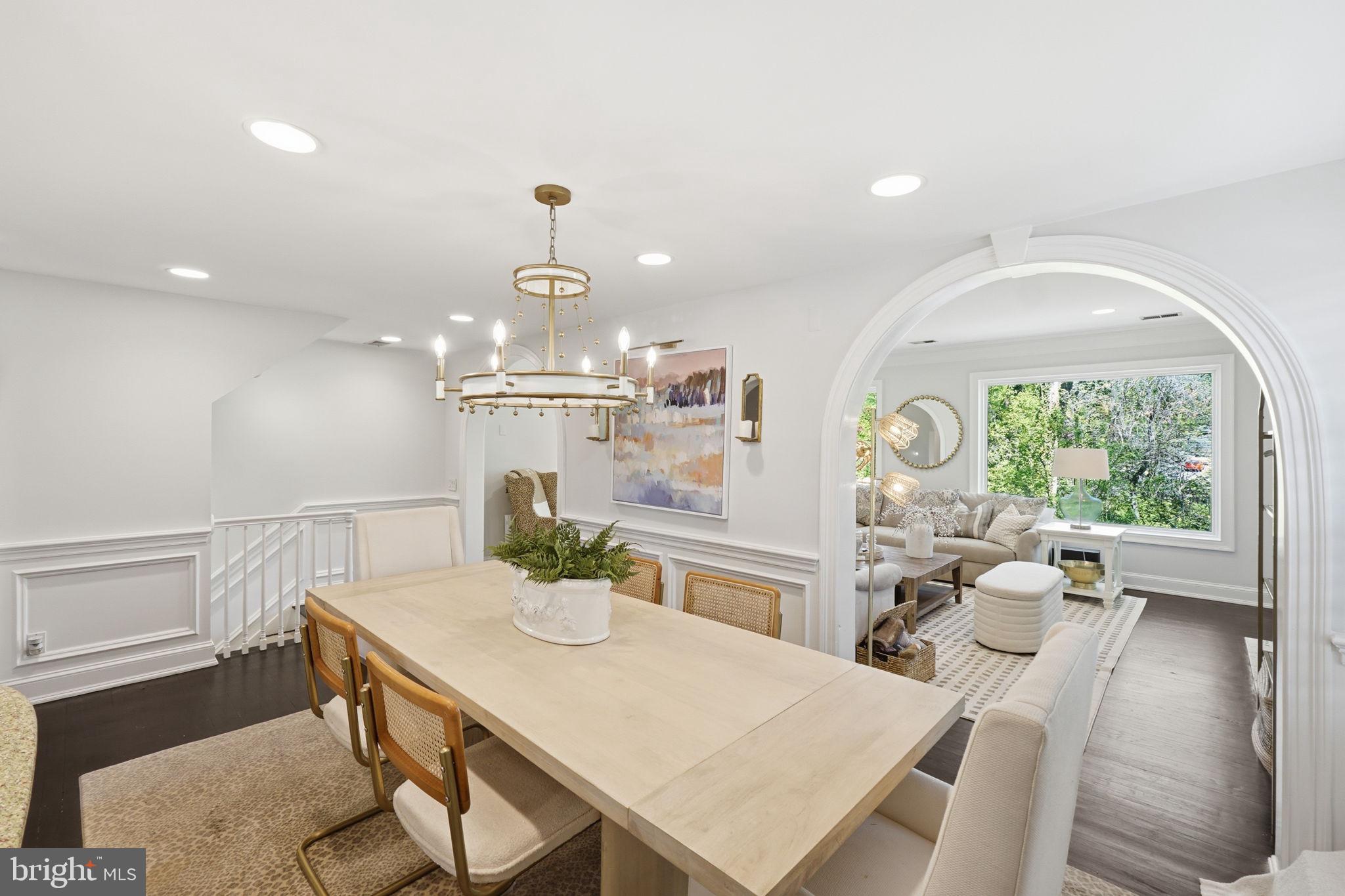 HAMLET PLACE - Residential