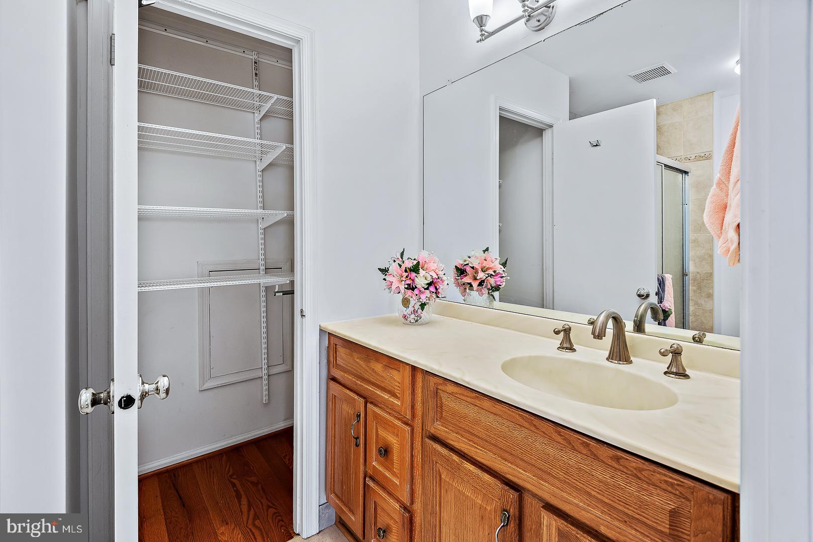 WESTLEIGH - Residential