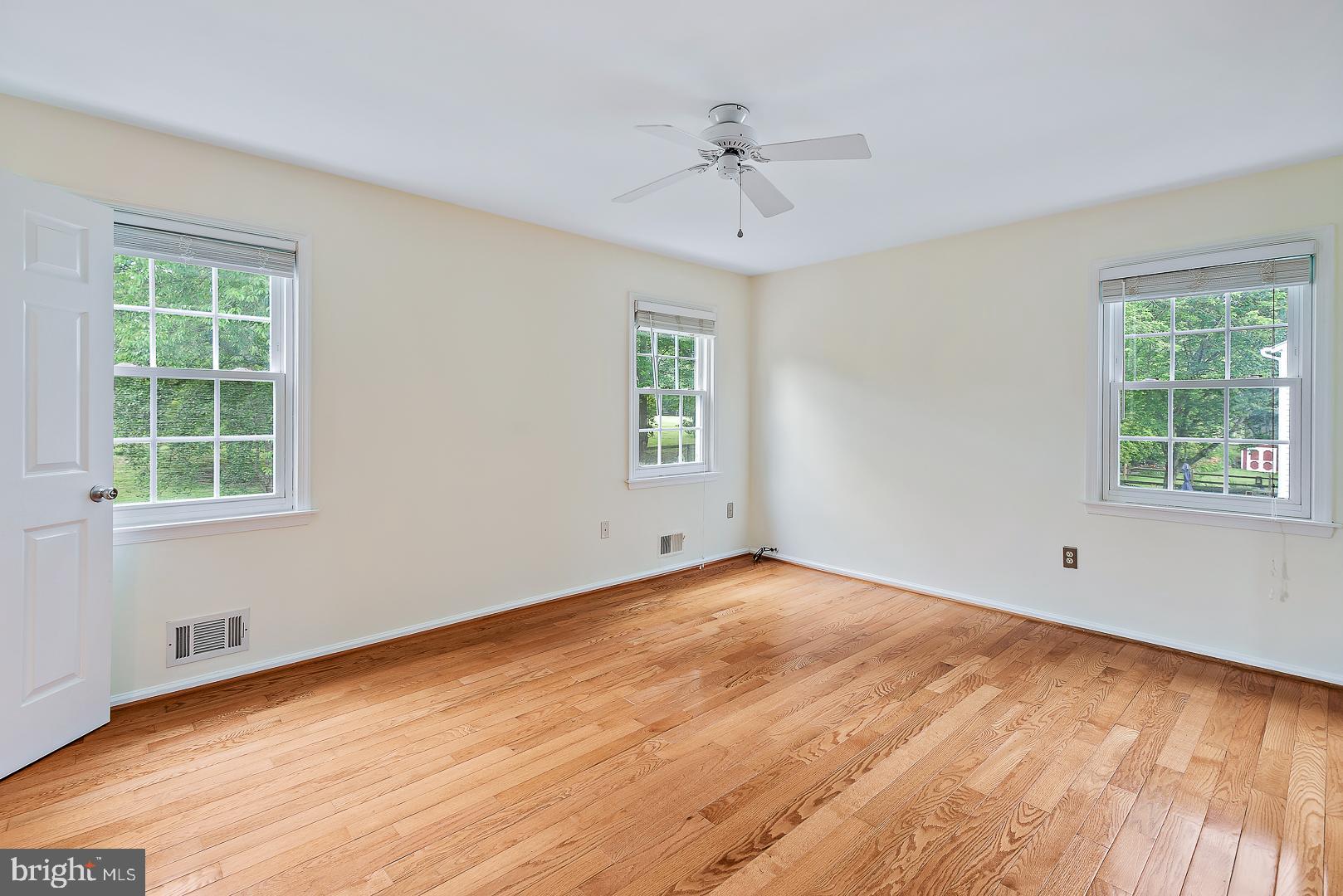 WESTLEIGH - Residential