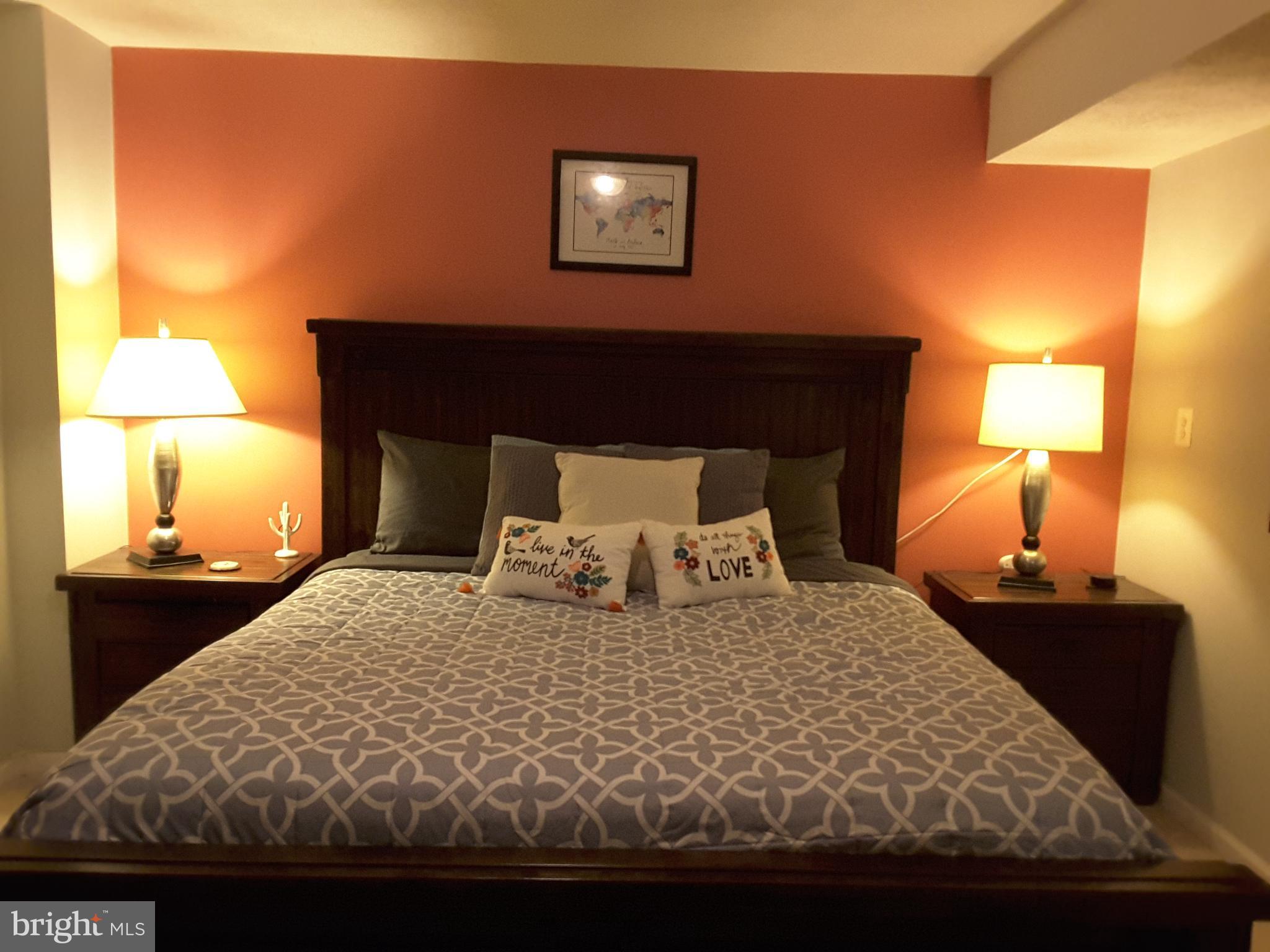 HICKORY RIDGE - Residential