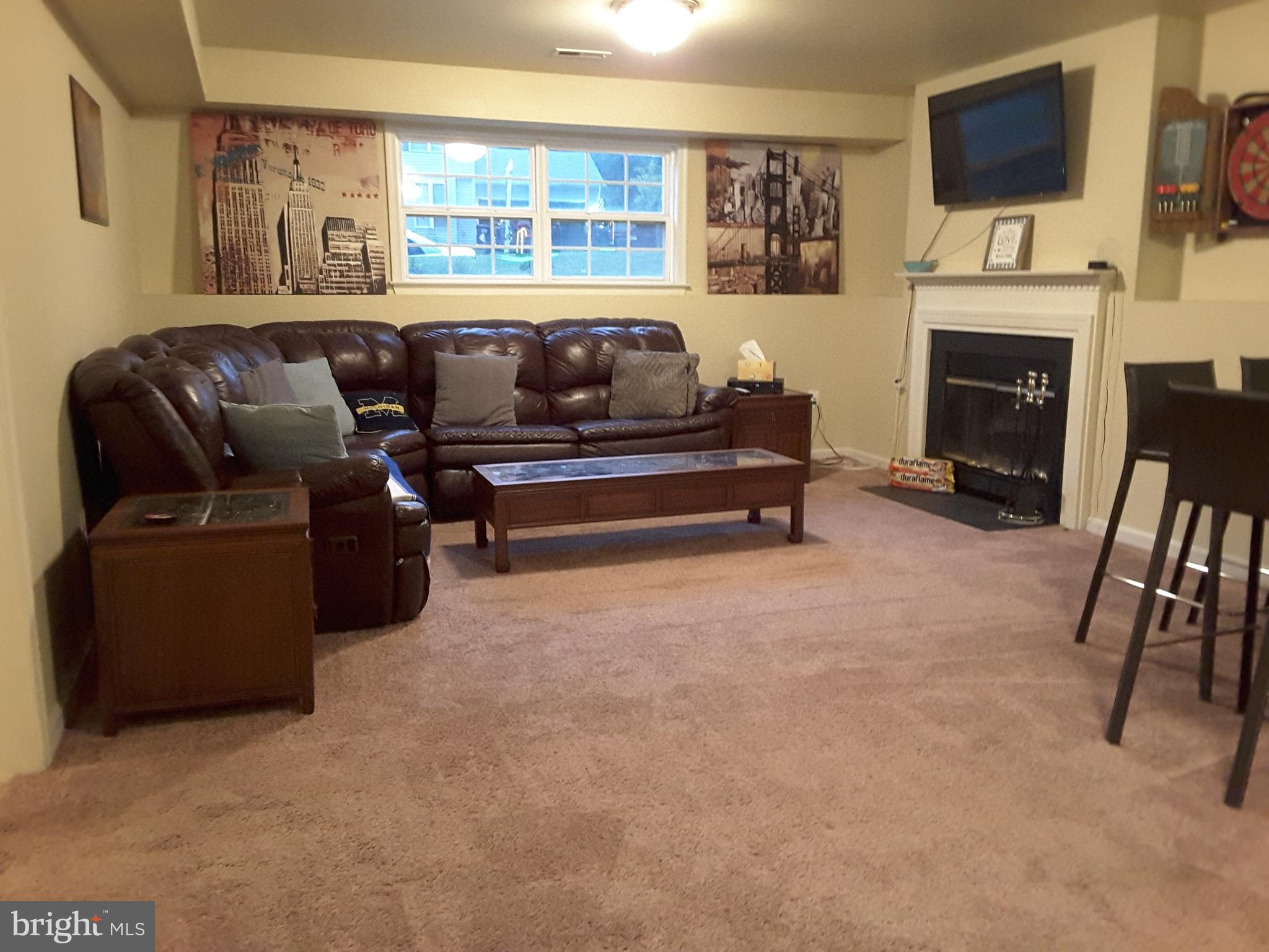 HICKORY RIDGE - Residential