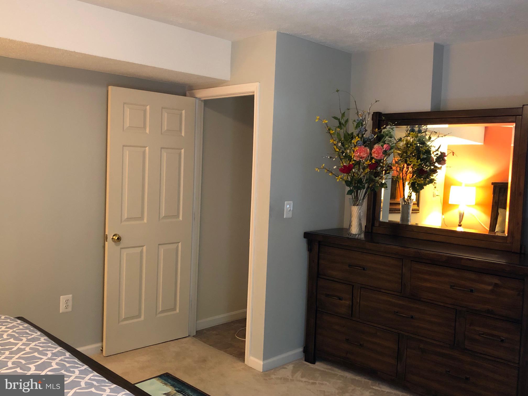 HICKORY RIDGE - Residential