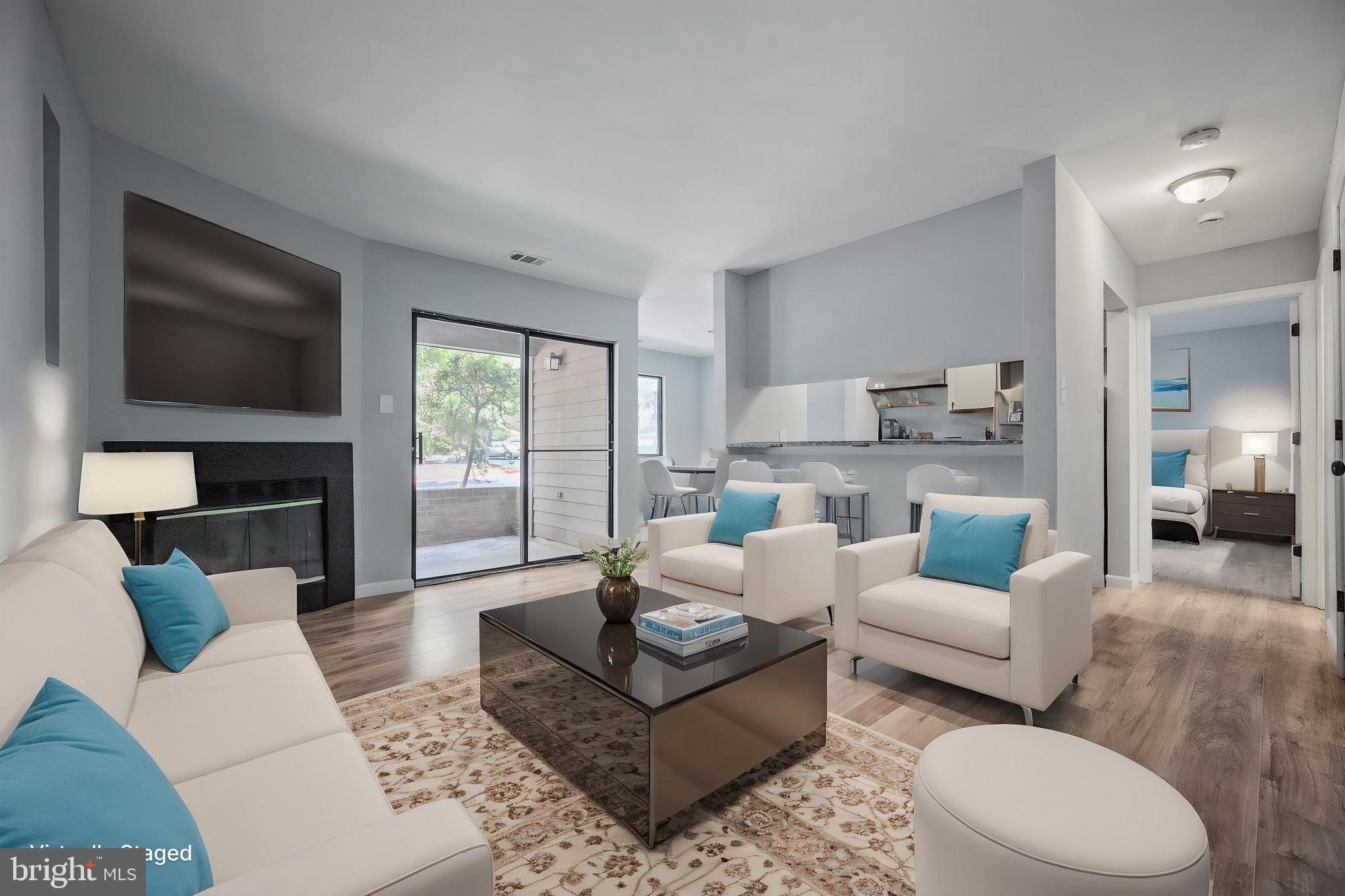 TOWN CENTER - Residential