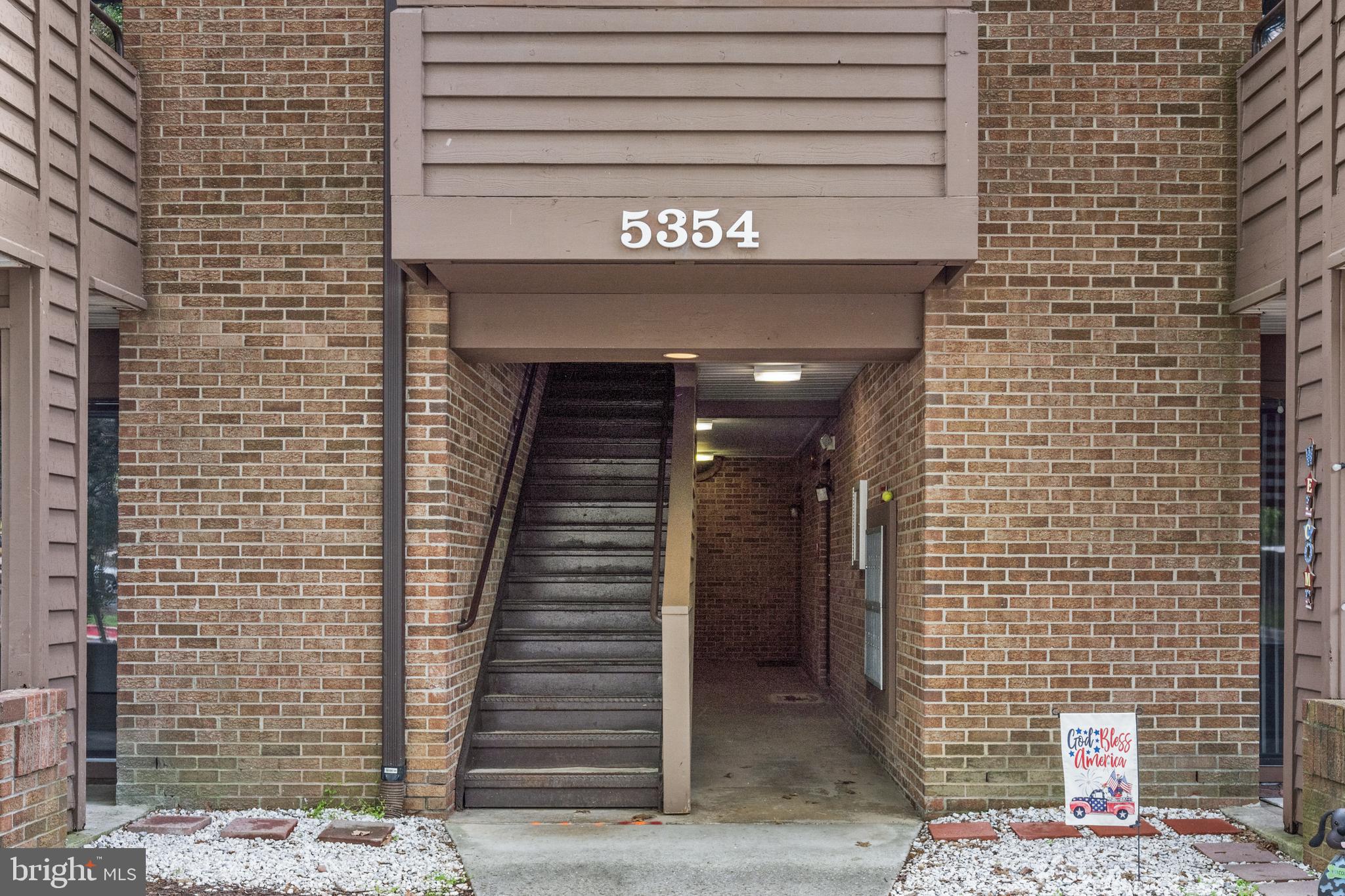 TOWN CENTER - Residential