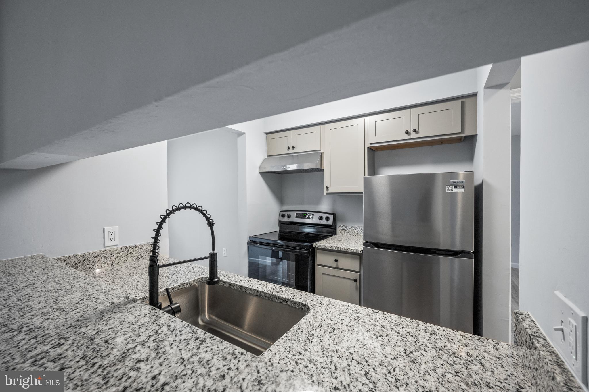 TOWN CENTER - Residential