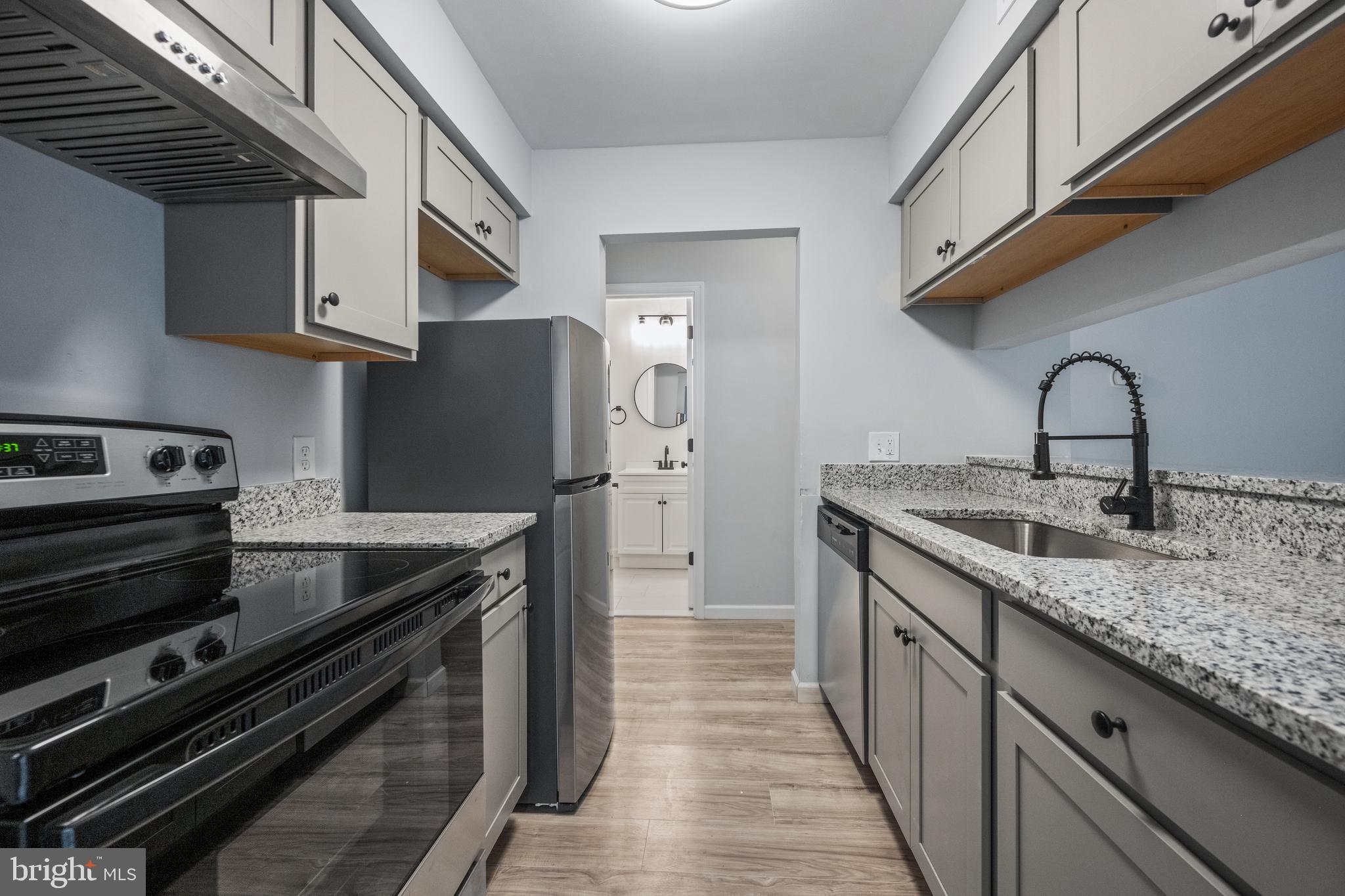 TOWN CENTER - Residential