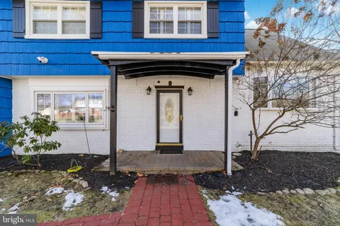 3 Galston Dr, Princeton Junction, NJ MLS: NJME2055124