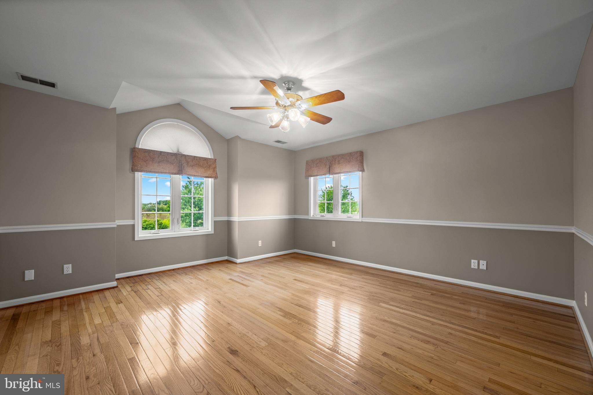 BREEZEWOOD ESTATES - Residential
