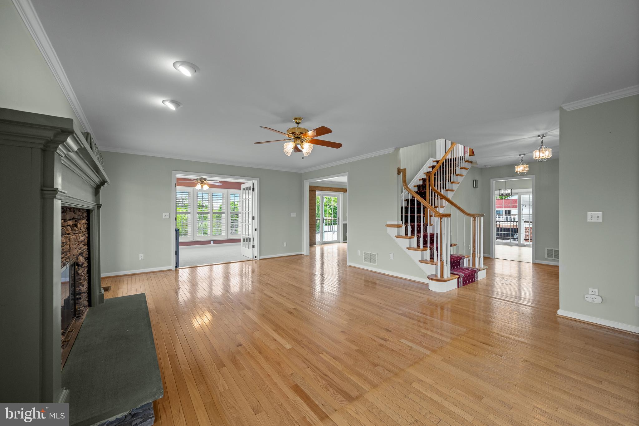 BREEZEWOOD ESTATES - Residential