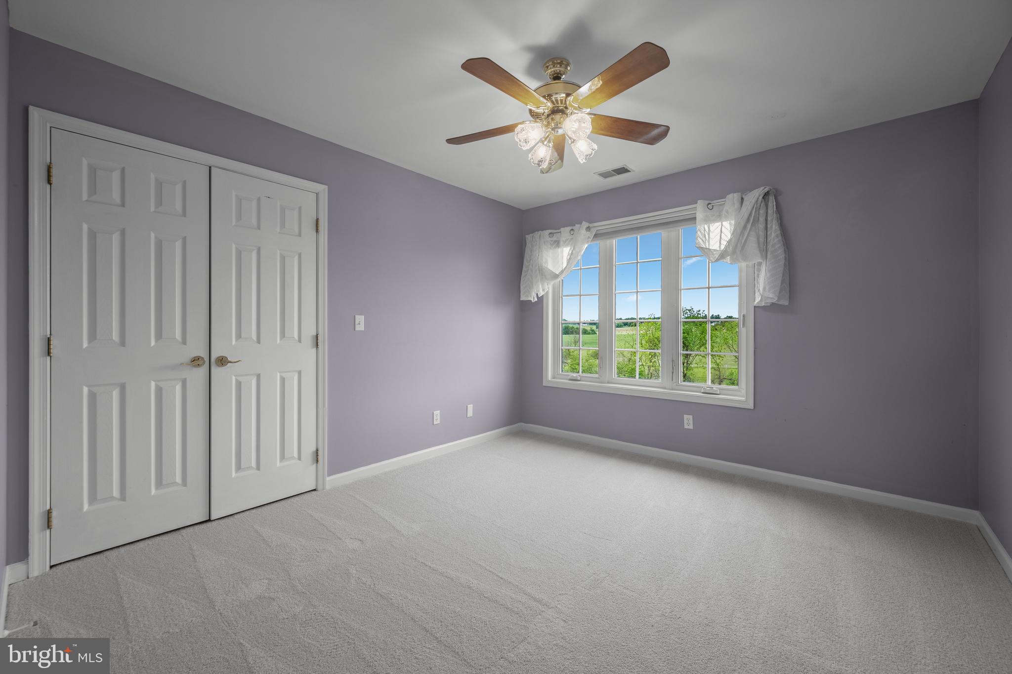 BREEZEWOOD ESTATES - Residential