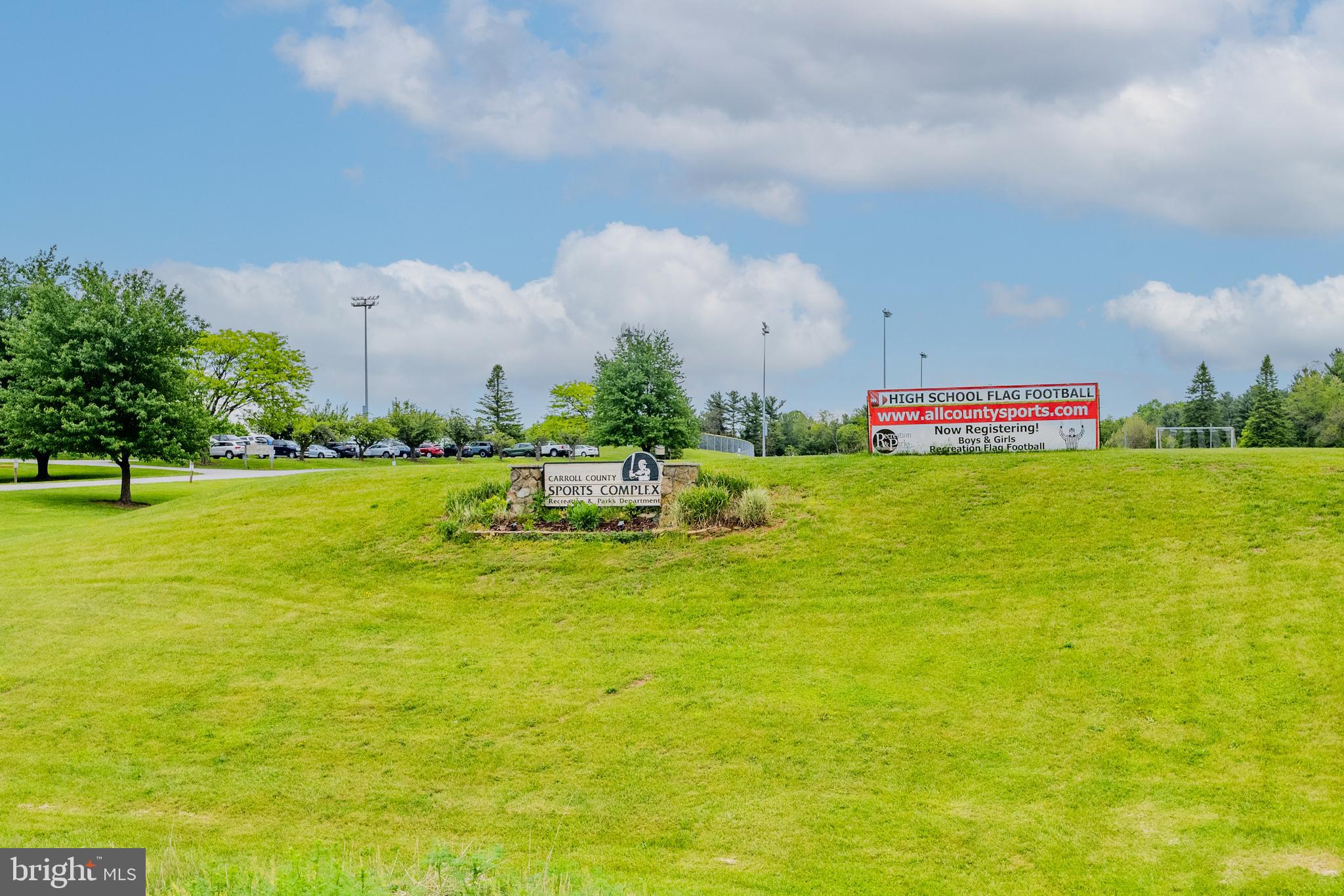 BREEZEWOOD ESTATES - Residential