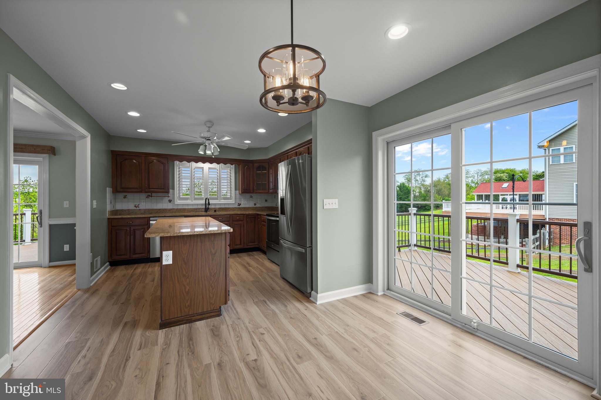 BREEZEWOOD ESTATES - Residential