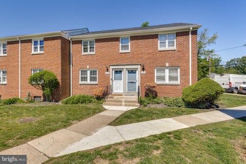 Condo For Sale - 117 Cherry Parke<br/> CHERRY HILL, NJ 08002