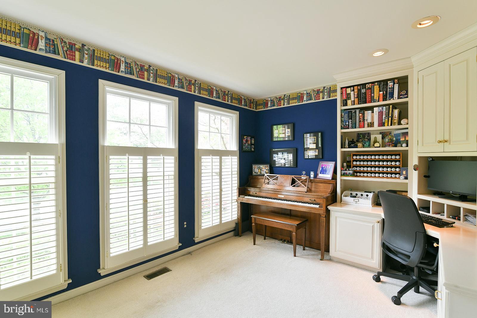 SHIPLEYS CHOICE - Residential