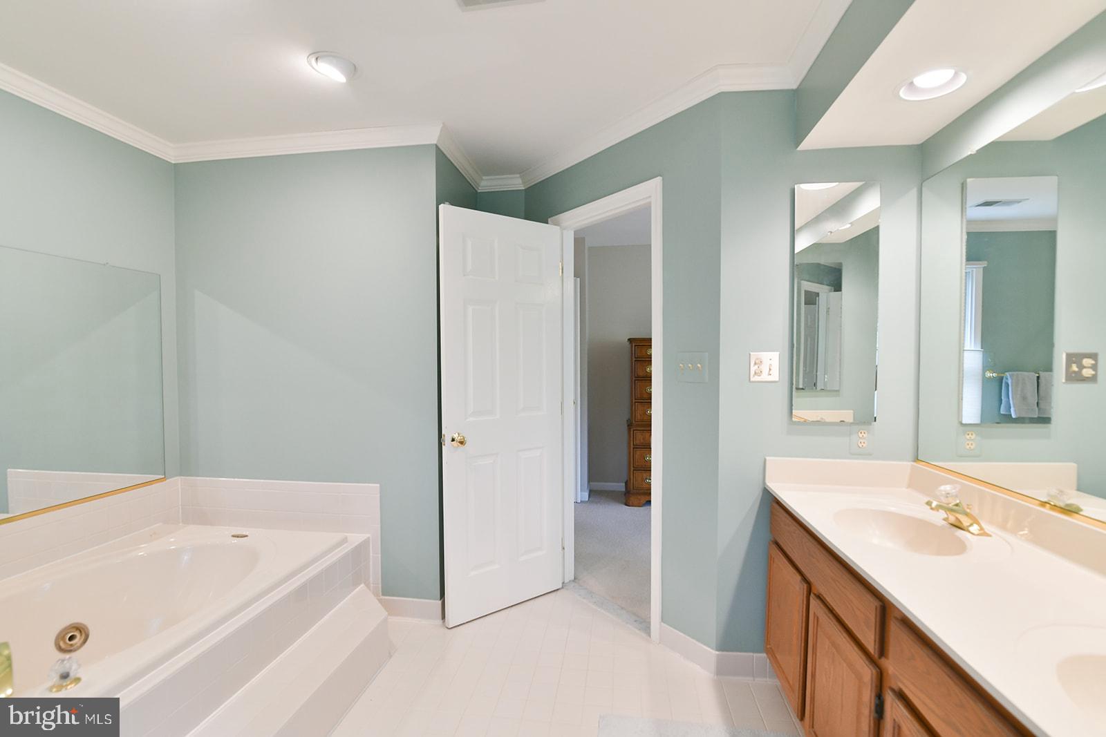 SHIPLEYS CHOICE - Residential