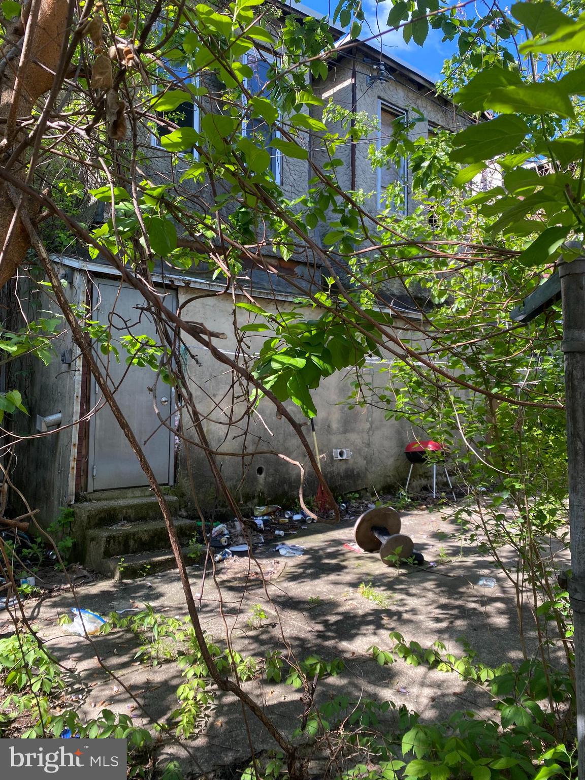 STRAWBERRY MANSION - Residential