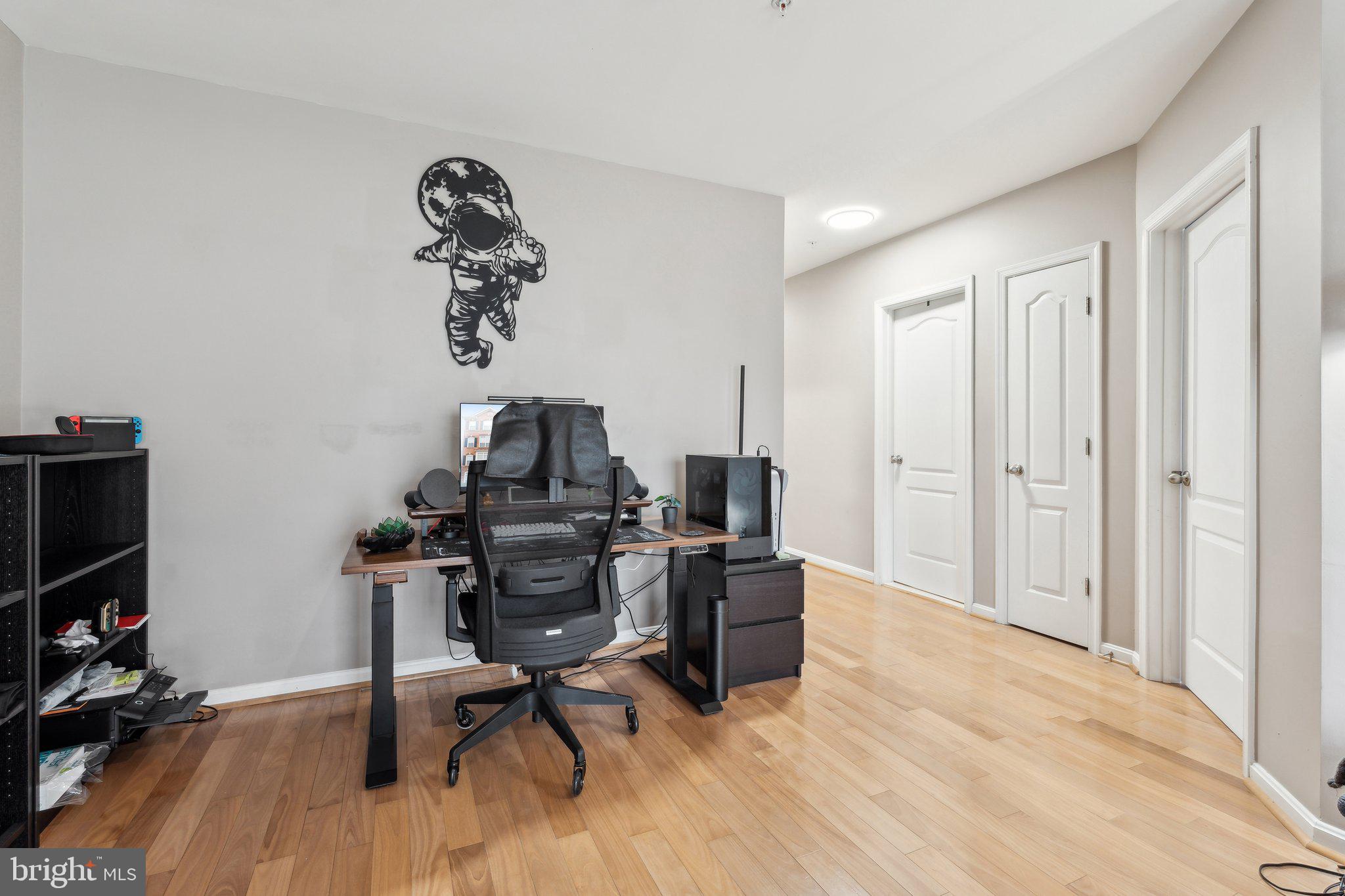 RESIDENCES AT BRAMBLETON - Residential Lease