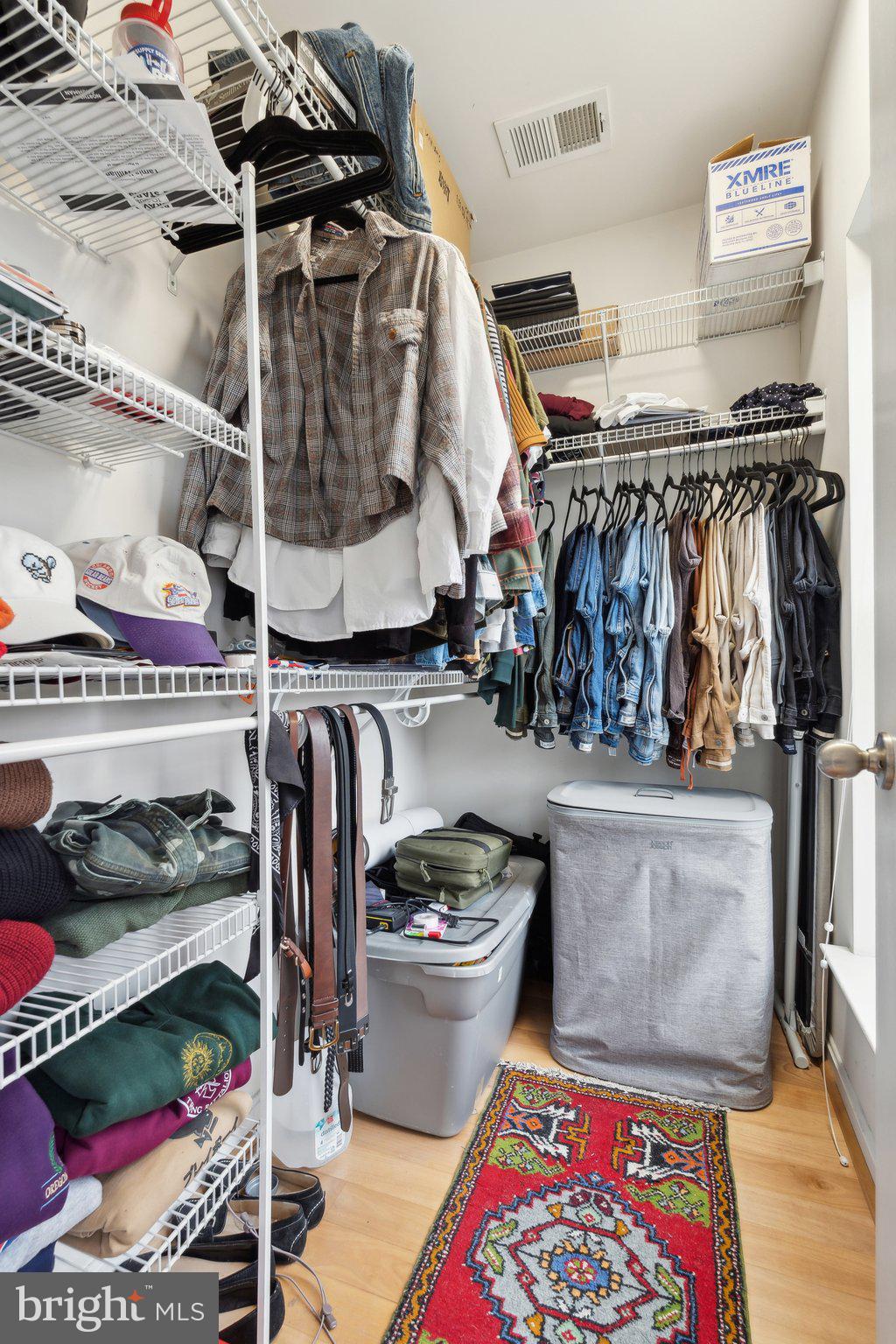 RESIDENCES AT BRAMBLETON - Residential Lease