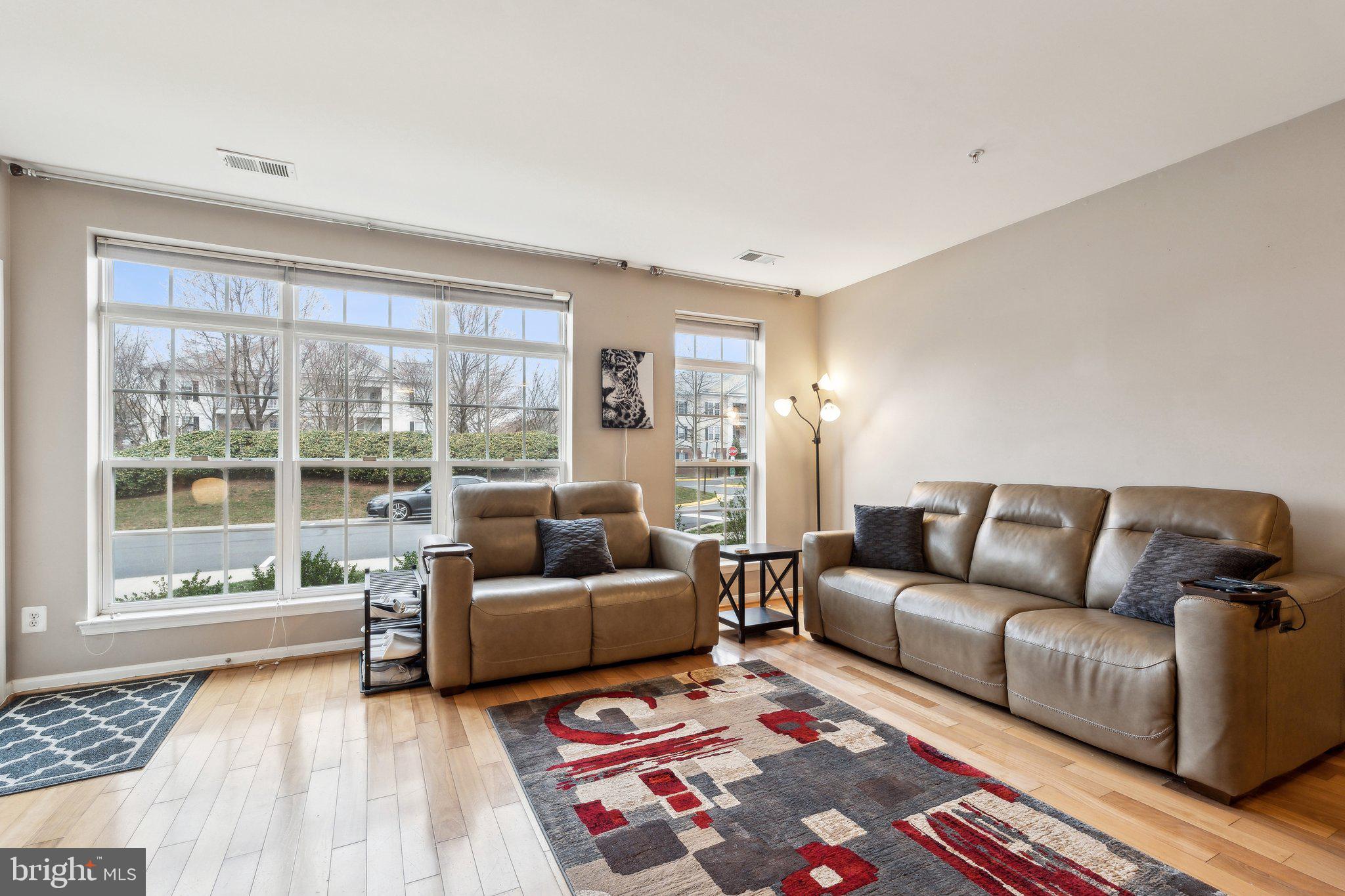 RESIDENCES AT BRAMBLETON - Residential Lease