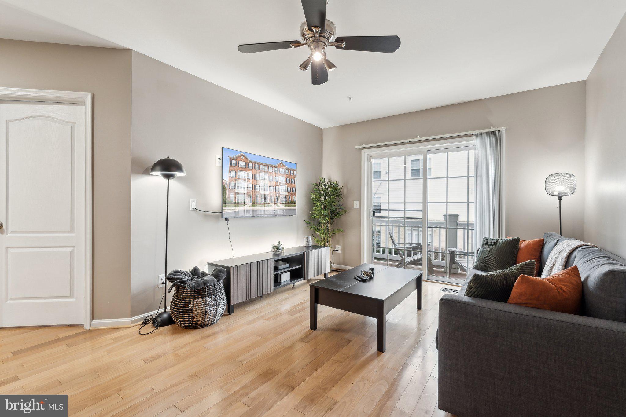 RESIDENCES AT BRAMBLETON - Residential Lease