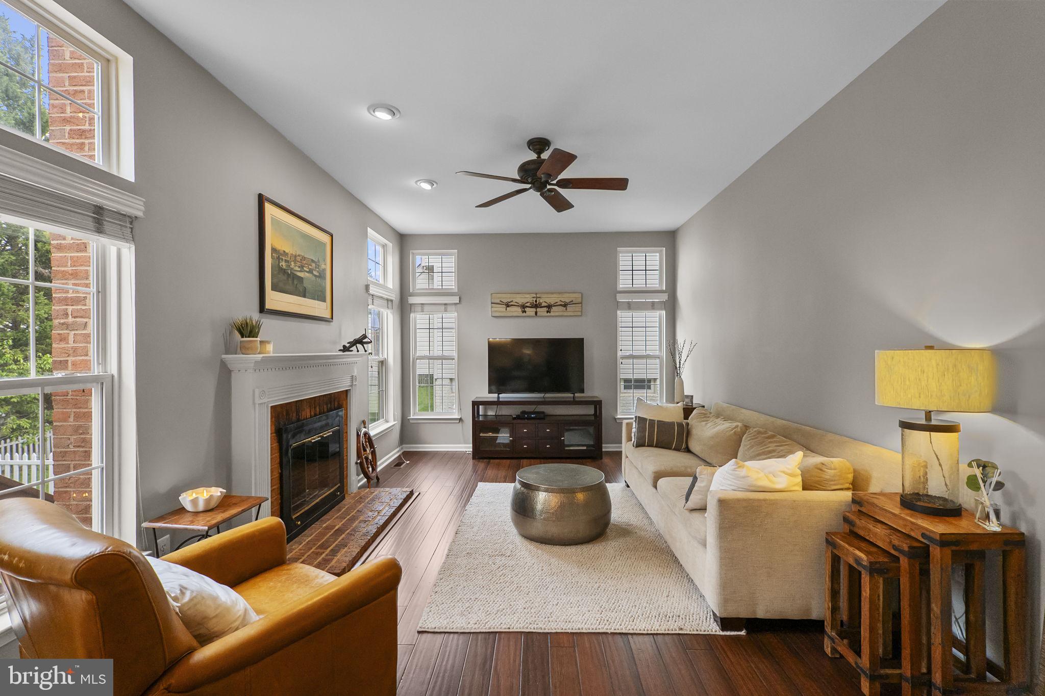 KINGSVIEW RIDGE - Residential