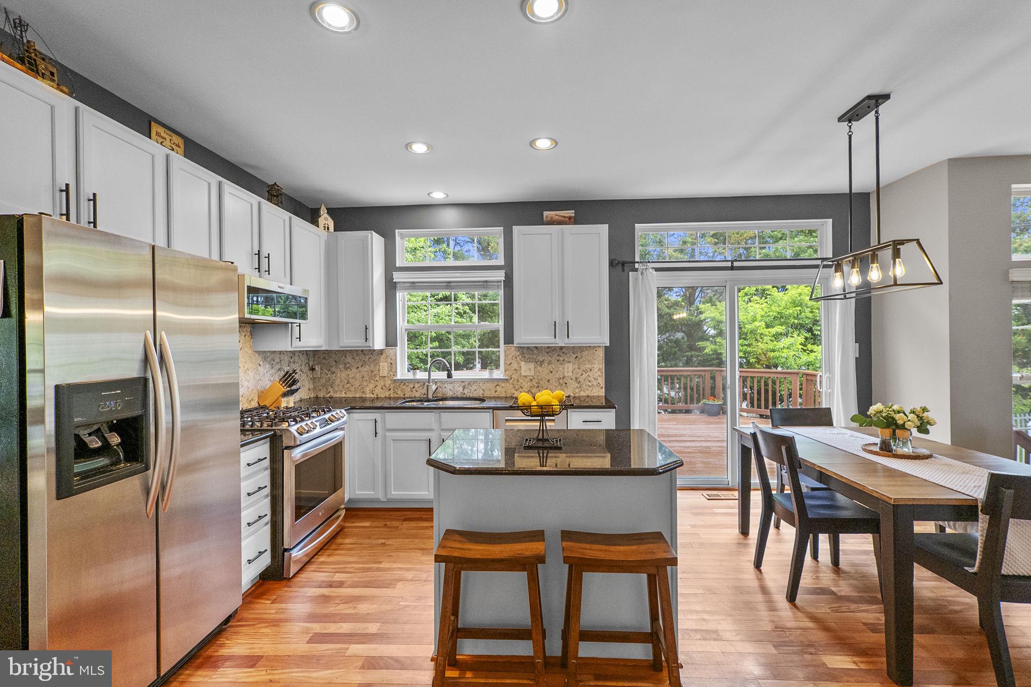 KINGSVIEW RIDGE - Residential