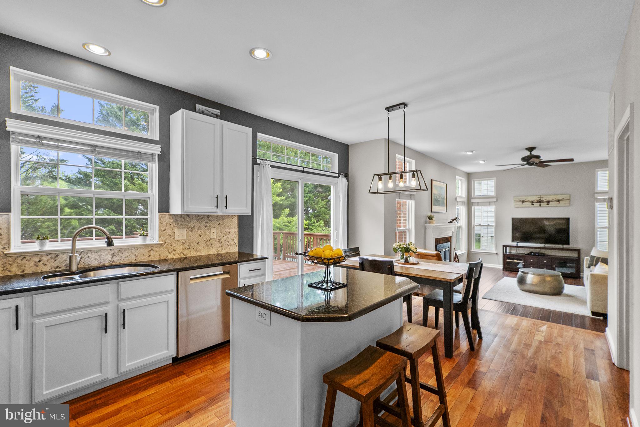 KINGSVIEW RIDGE - Residential