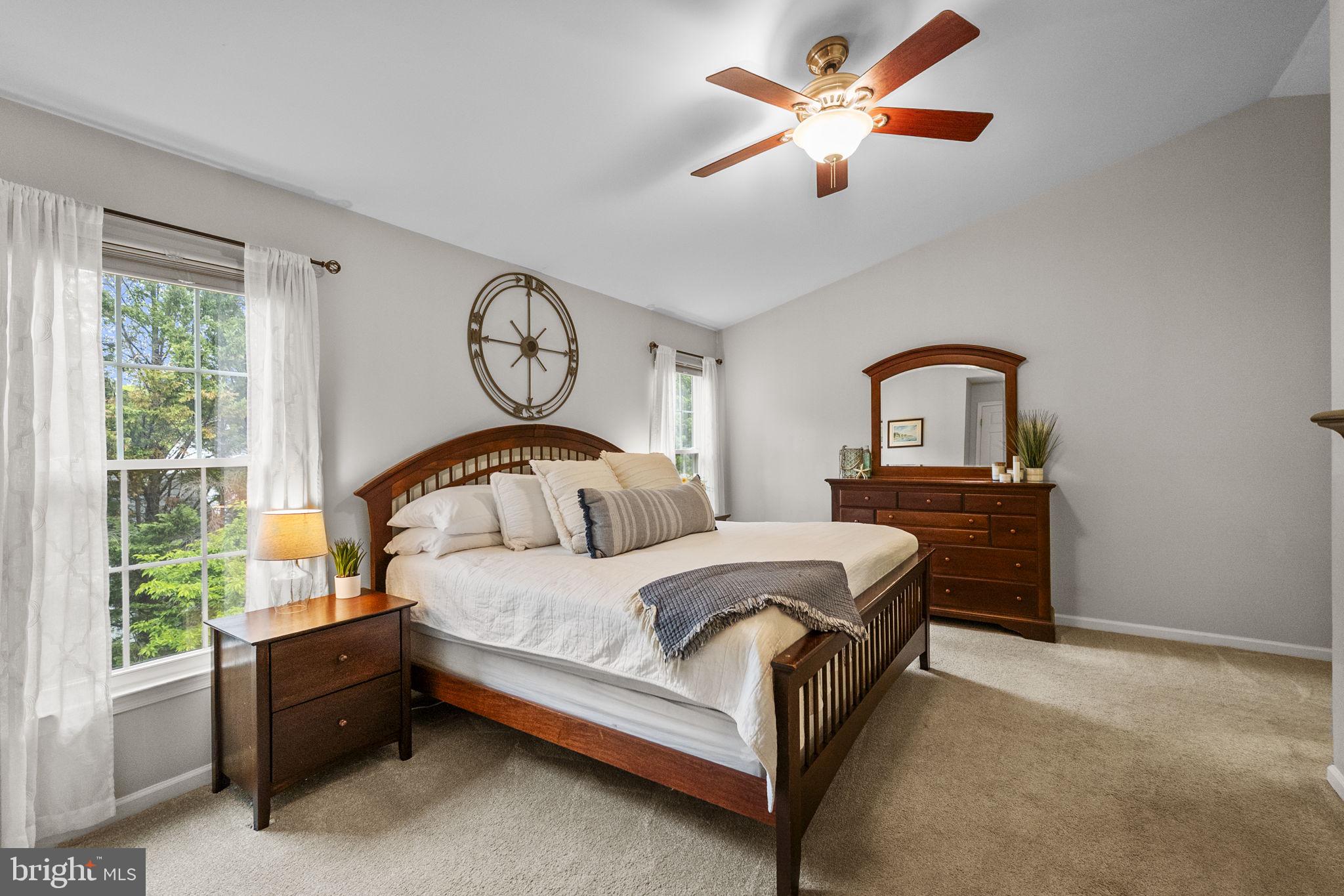 KINGSVIEW RIDGE - Residential