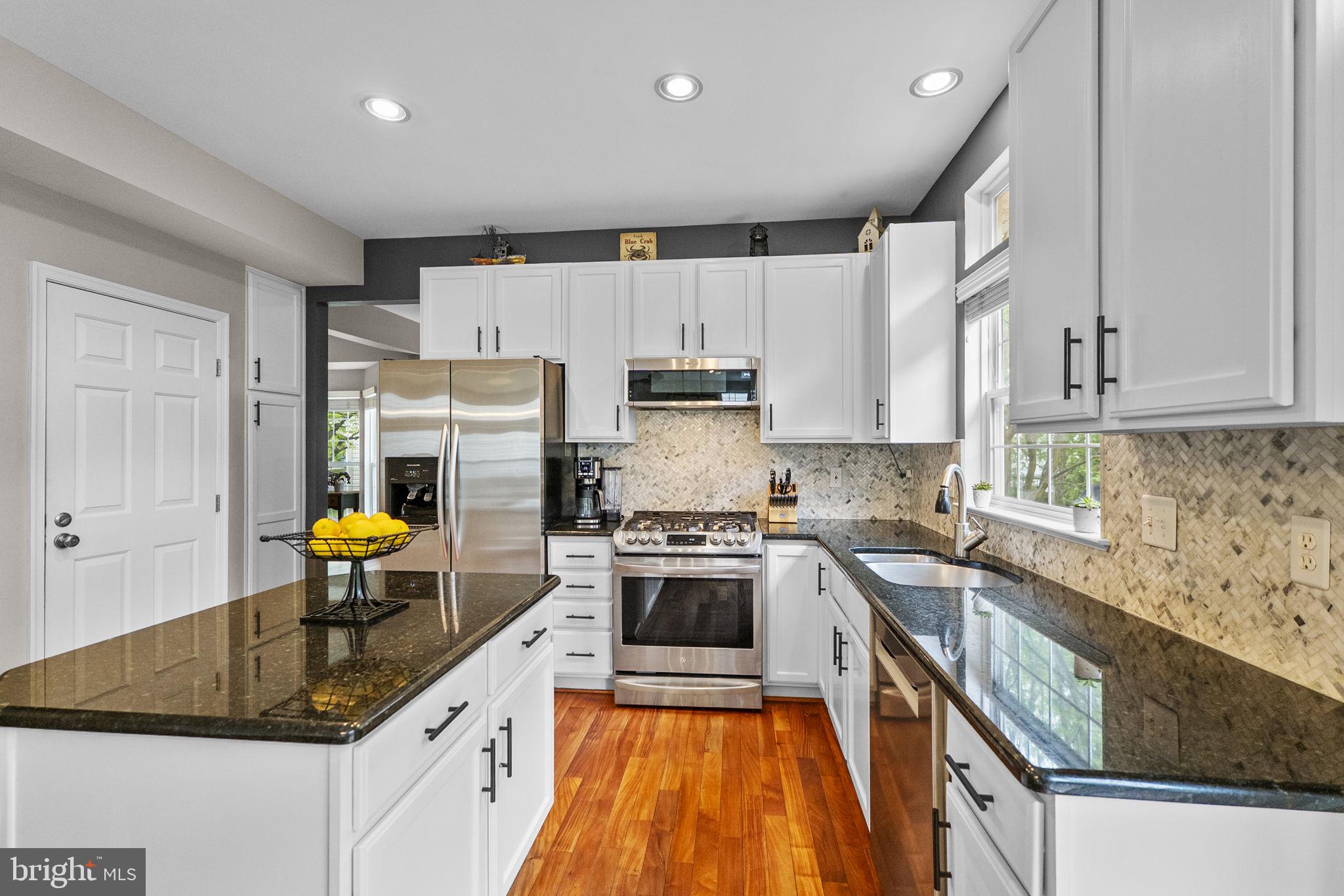 KINGSVIEW RIDGE - Residential