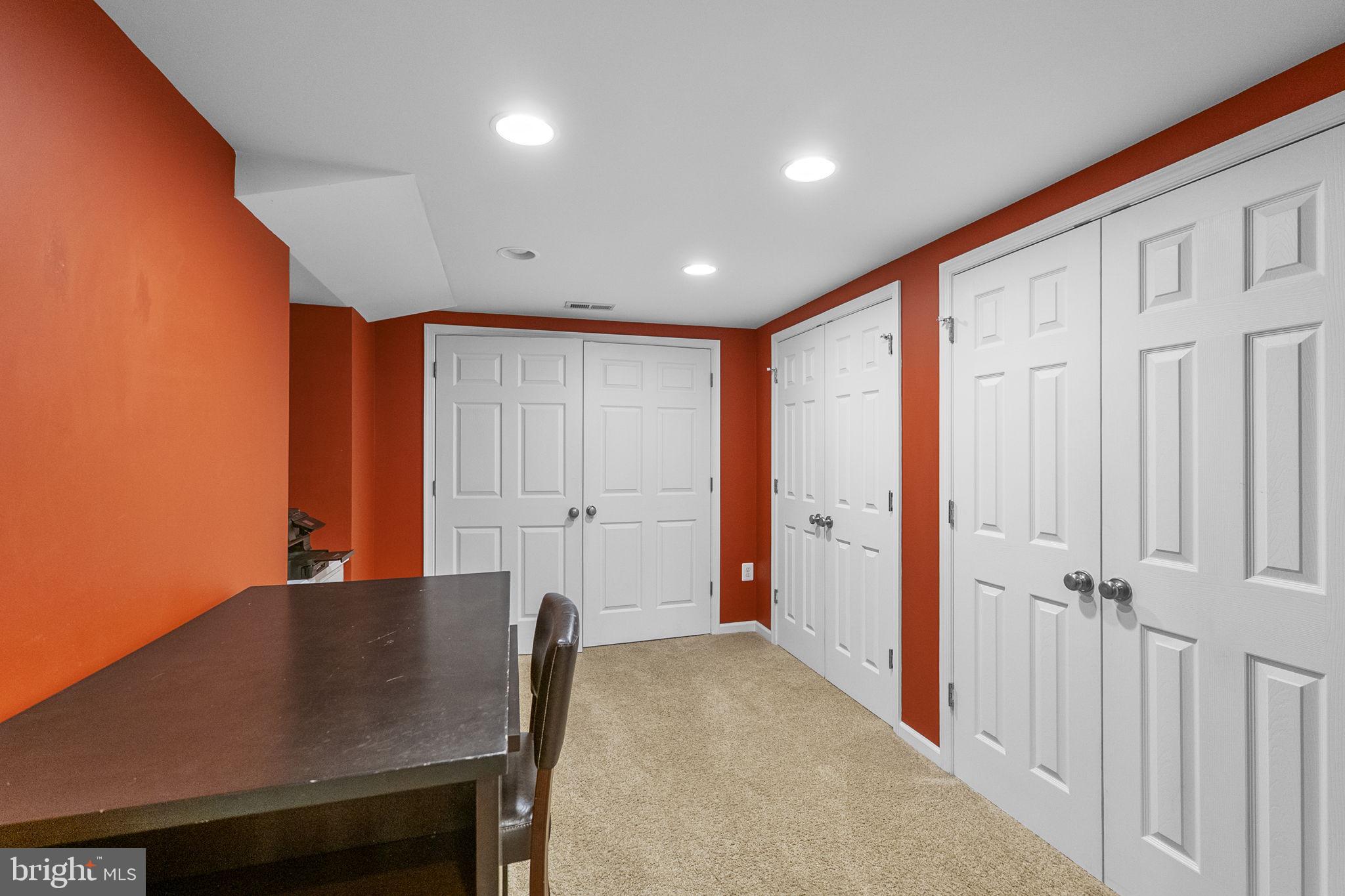 KINGSVIEW RIDGE - Residential